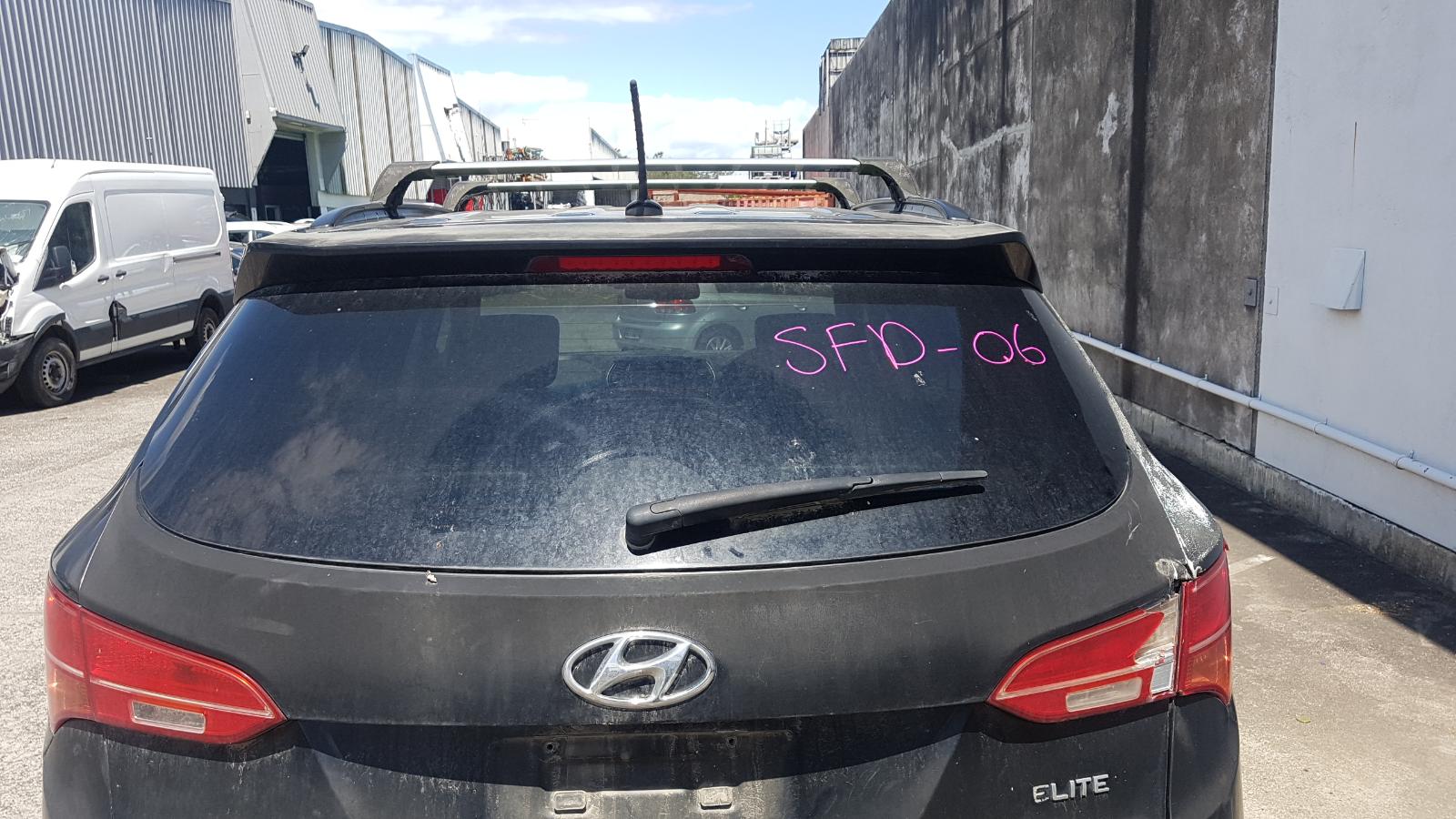 Hyundai Santa Fe - 2013-Present