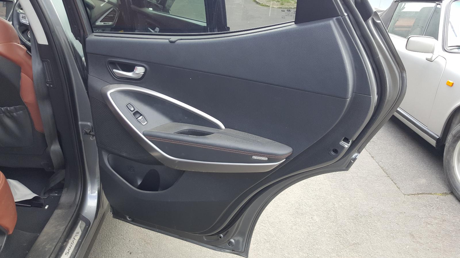 Hyundai Santa Fe - 2013-Present