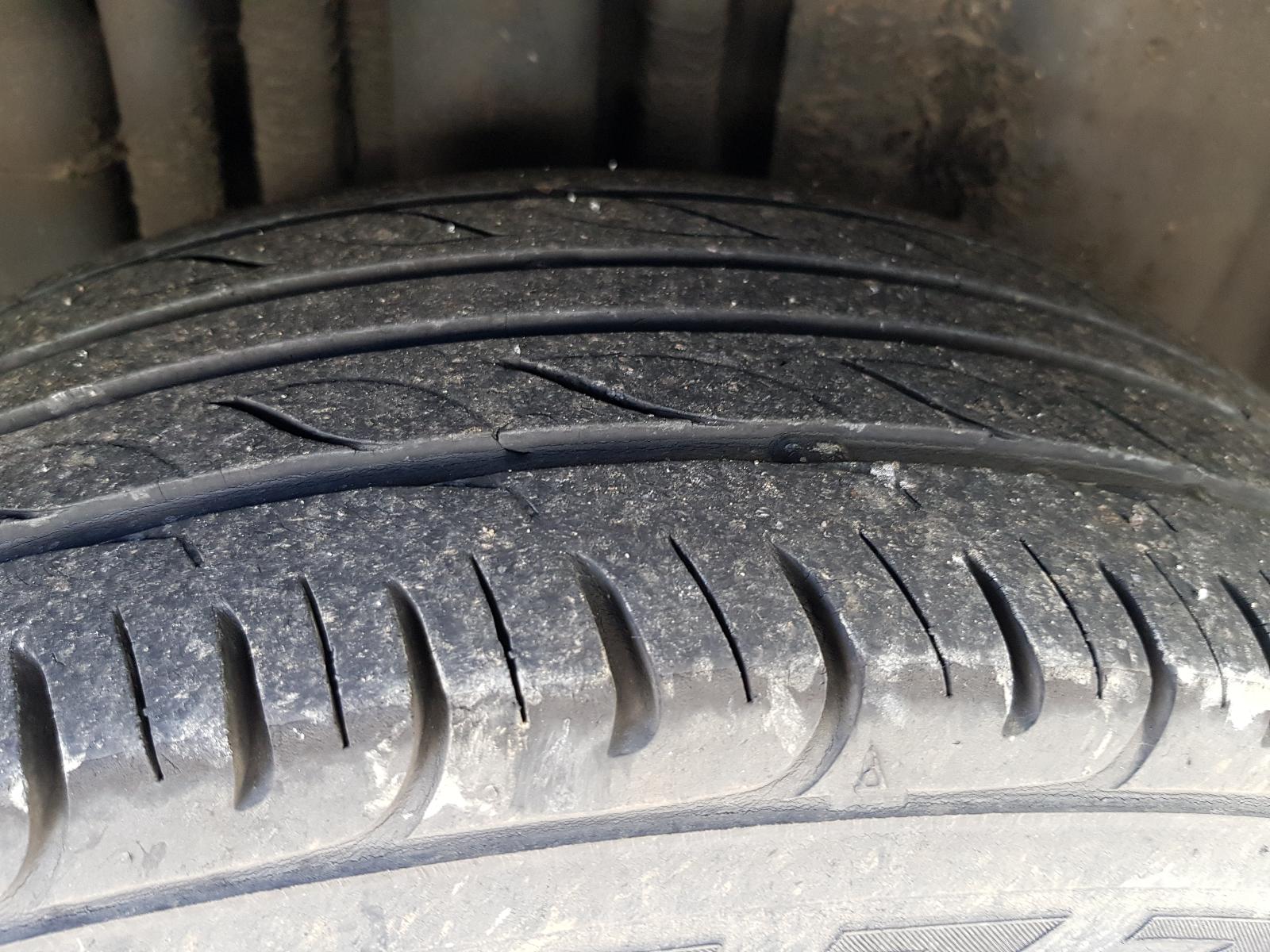 Holden Cruze - 2009-Present