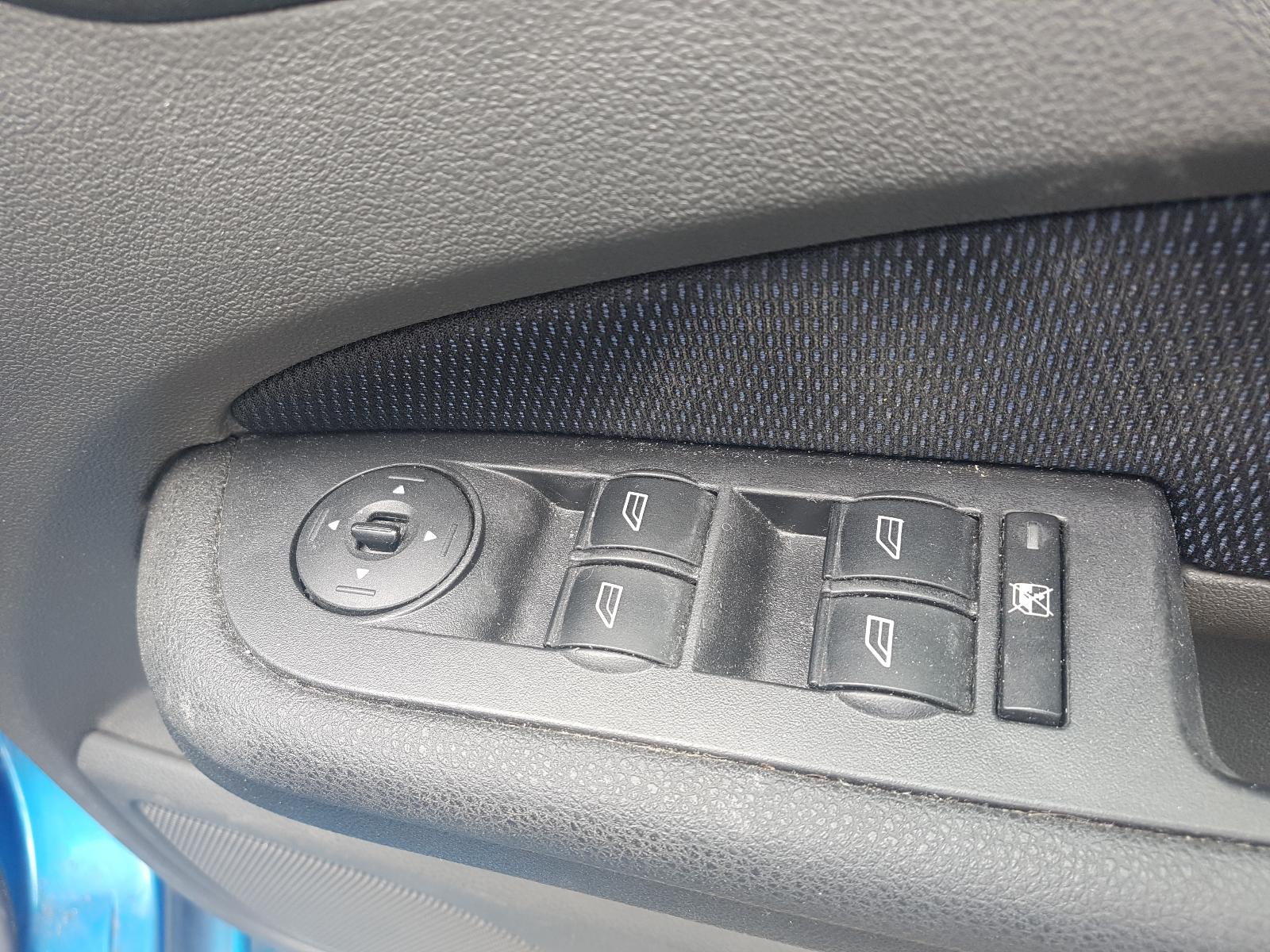 Ford Focus - LS 2005-2007