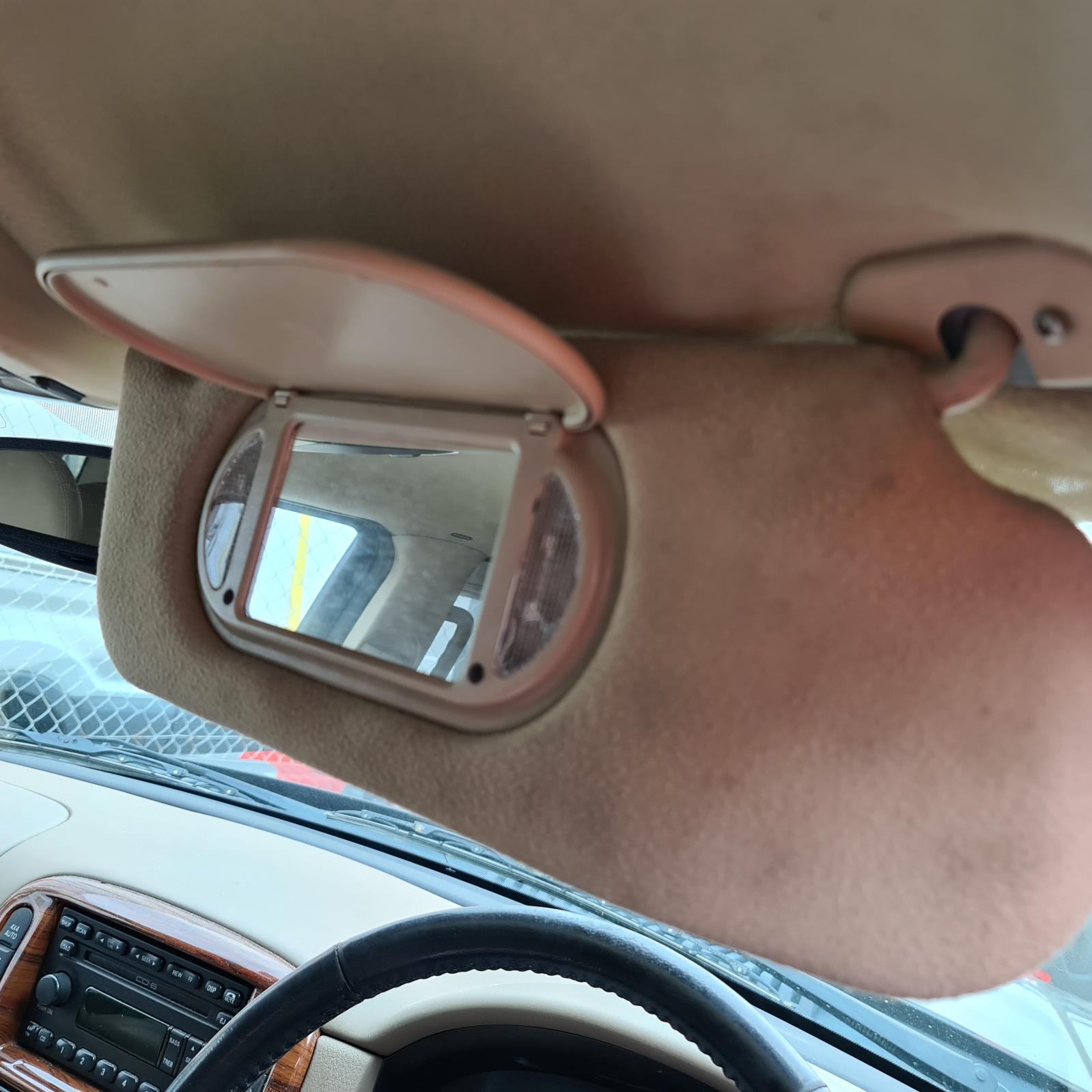 Ford Explorer - UT 2005-2007