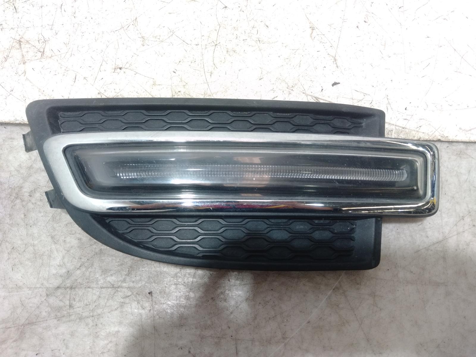 Left_Indicator_Fog_Side