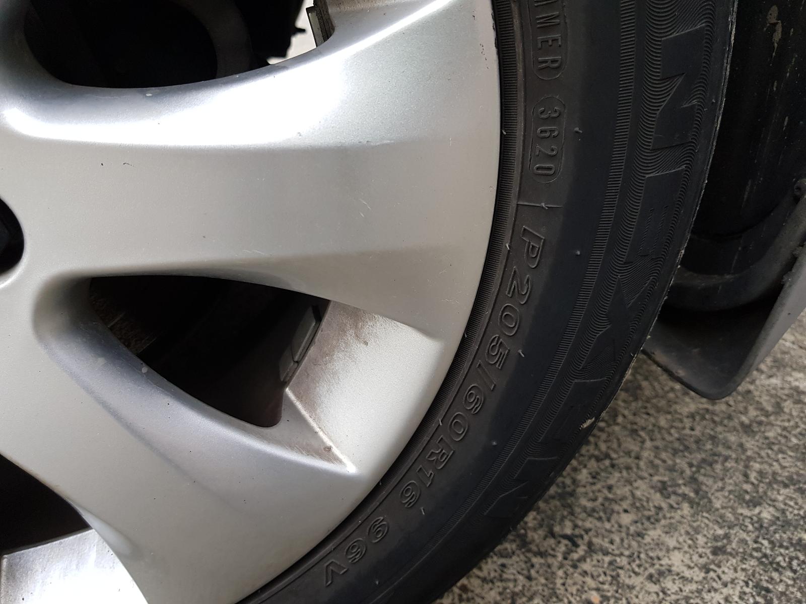 Holden Cruze - 2009-Present