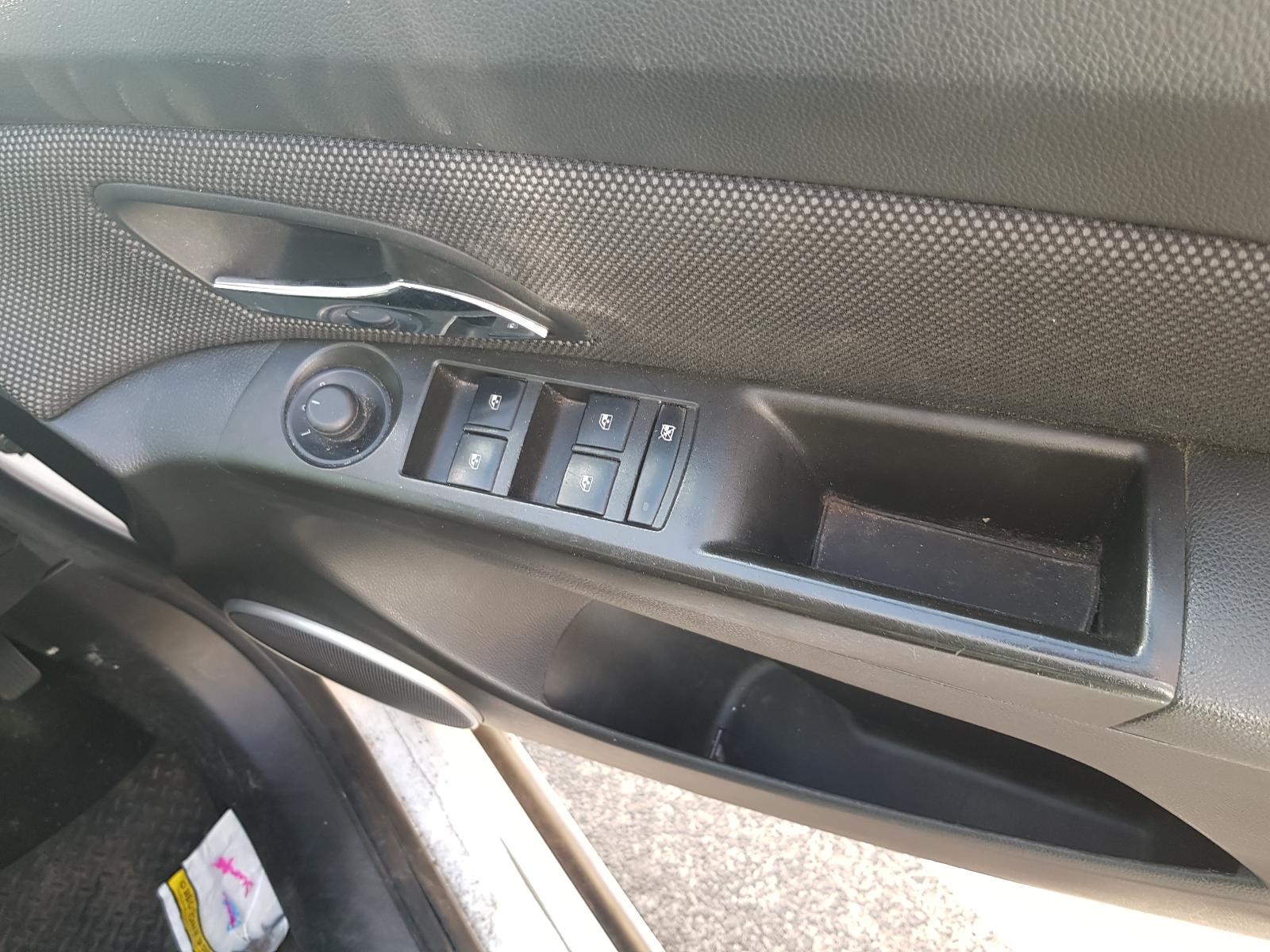 Holden Cruze - 2009-Present