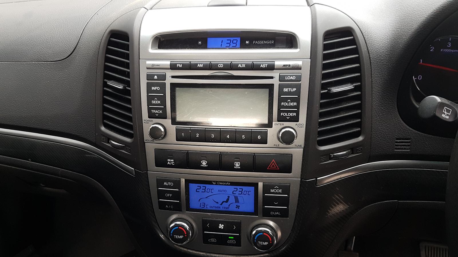 Hyundai Santa Fe - 2006-2012