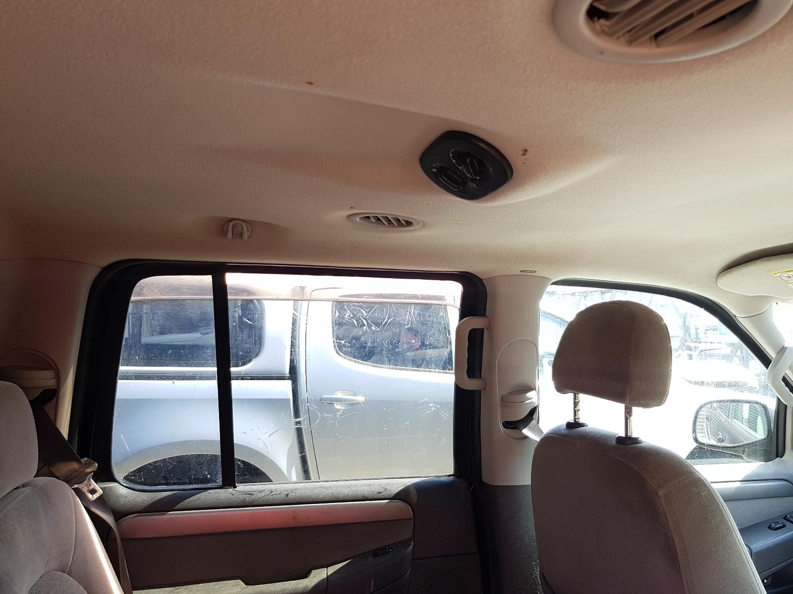 Ford Explorer - UT 2001-2005