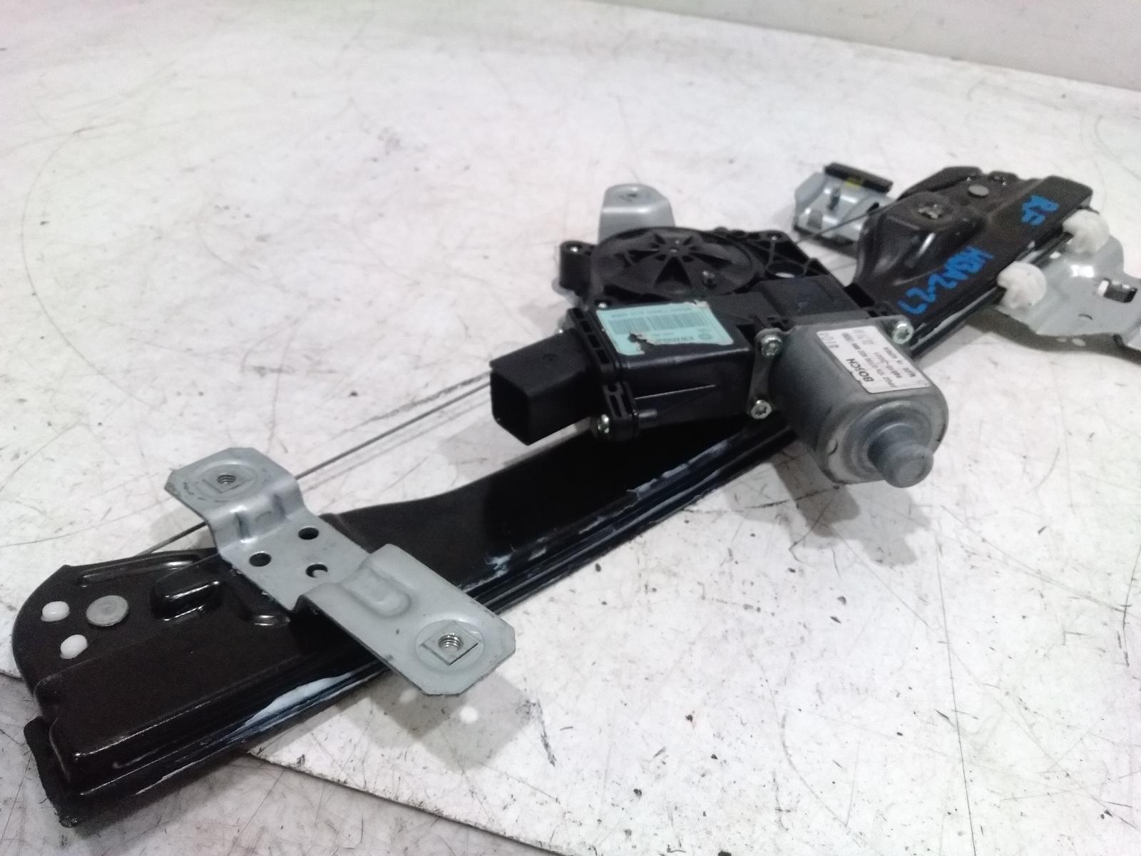 Right_Front_Window_Reg_Motor