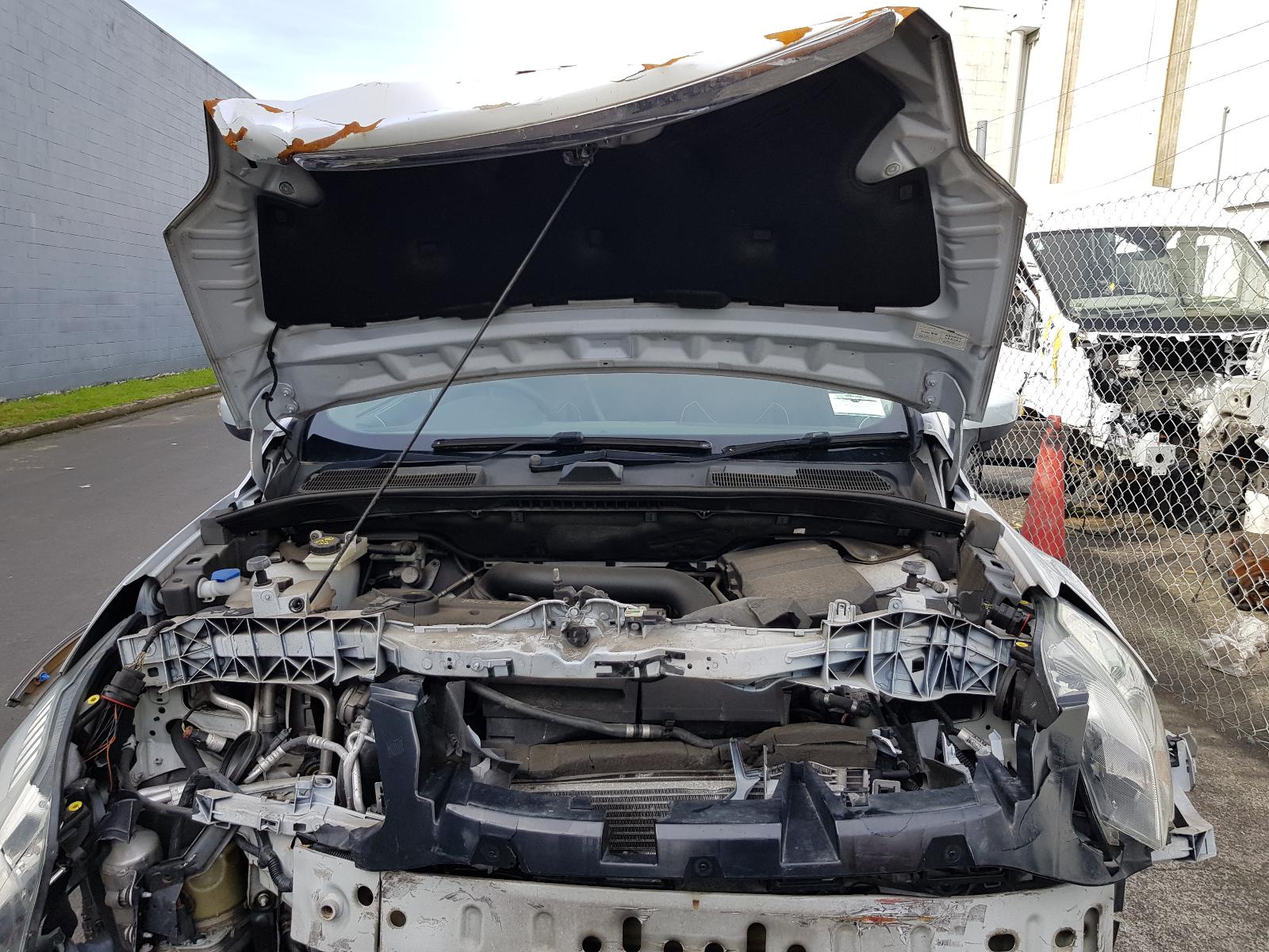 Ford Kuga - TE 2012-2013