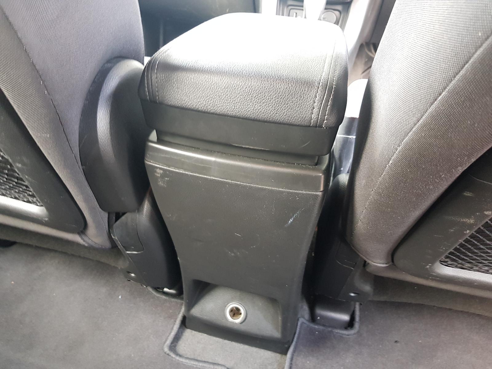 Holden Captiva - Captiva 7 2011-Present