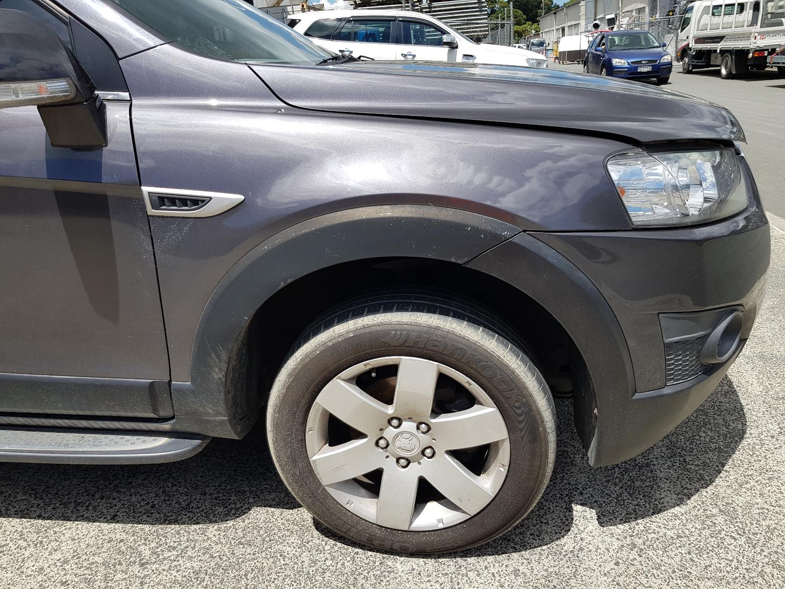 Holden Captiva - Captiva 7 2011-Present
