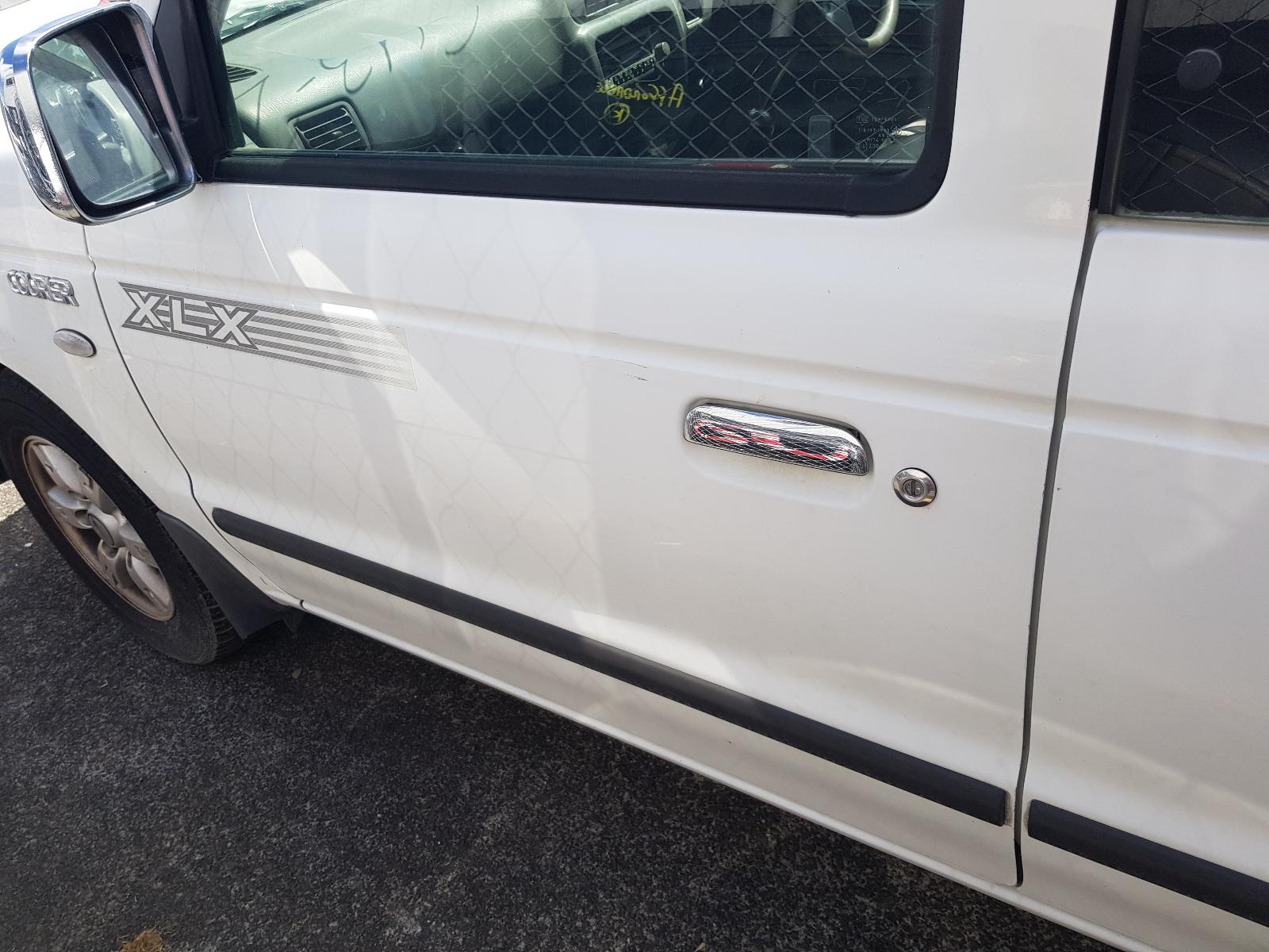 Ford Courier - UT 2005-2006