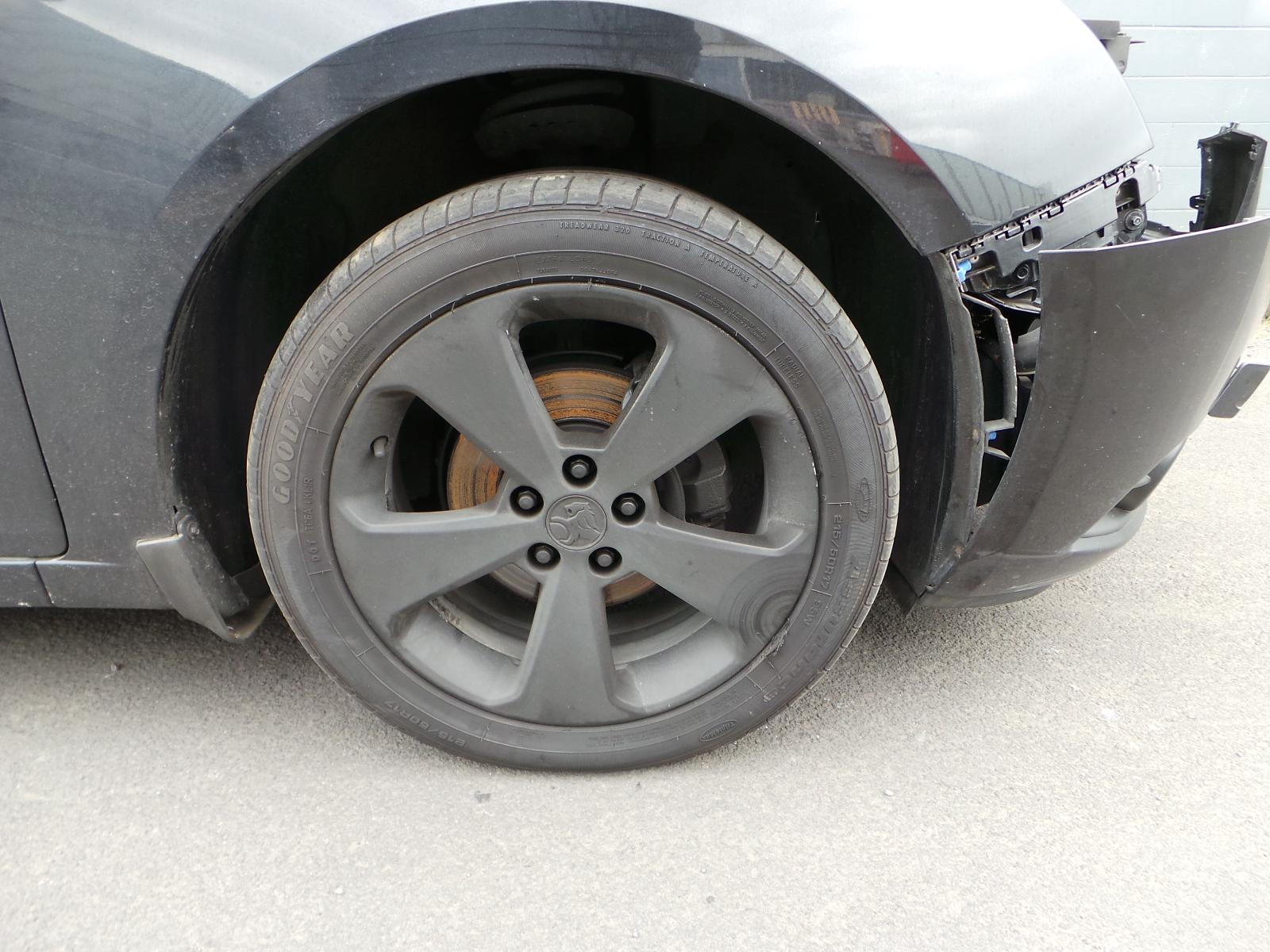 Holden Cruze - 2009-Present