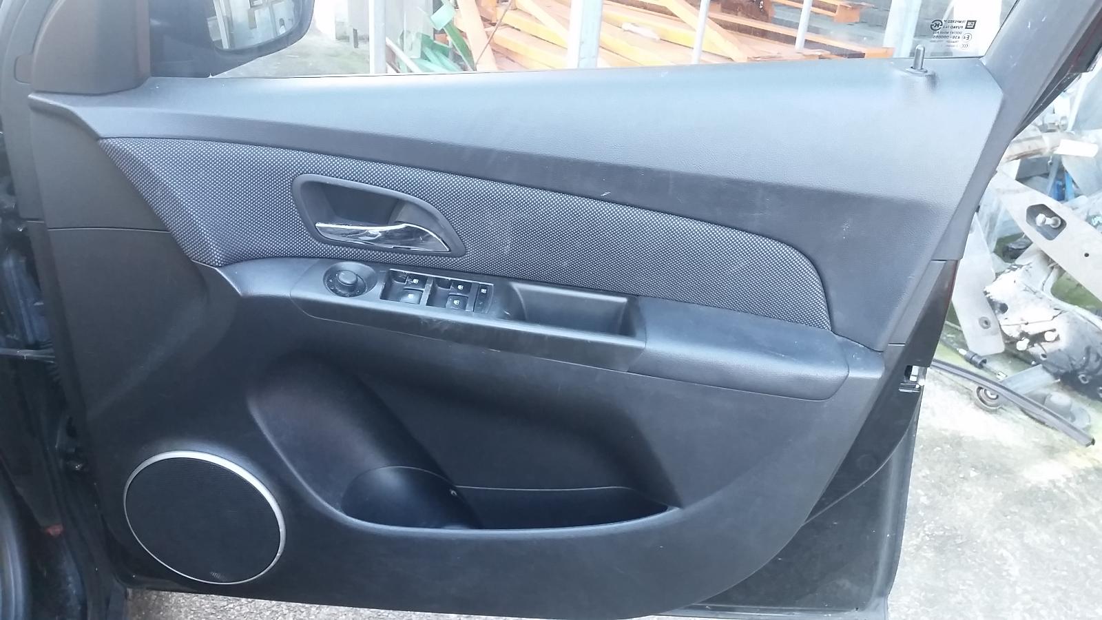 Holden Cruze - 2009-Present