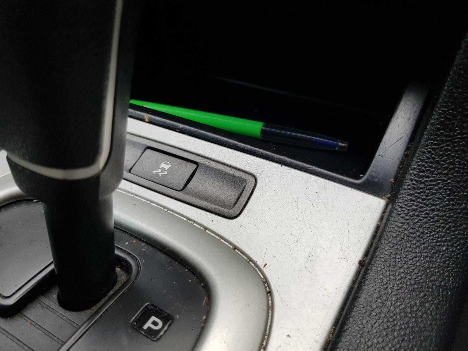 Holden Commodore - VE Omega 06-