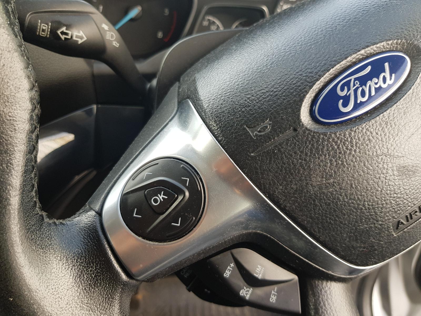 Ford Kuga - TF 2013-Present