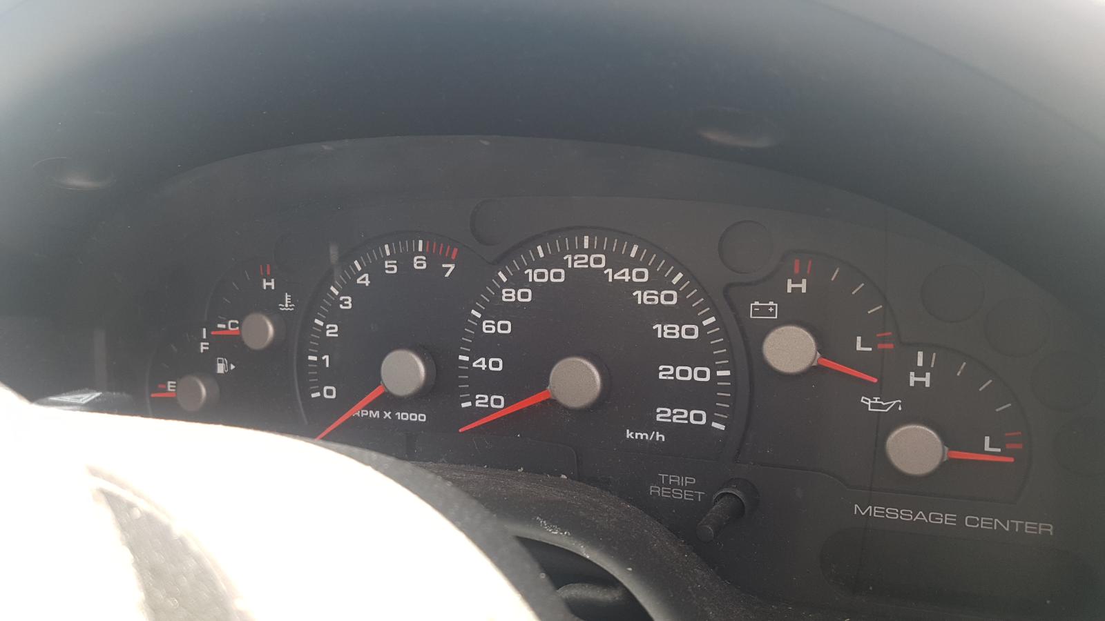 Ford Explorer - UT 2001-2005