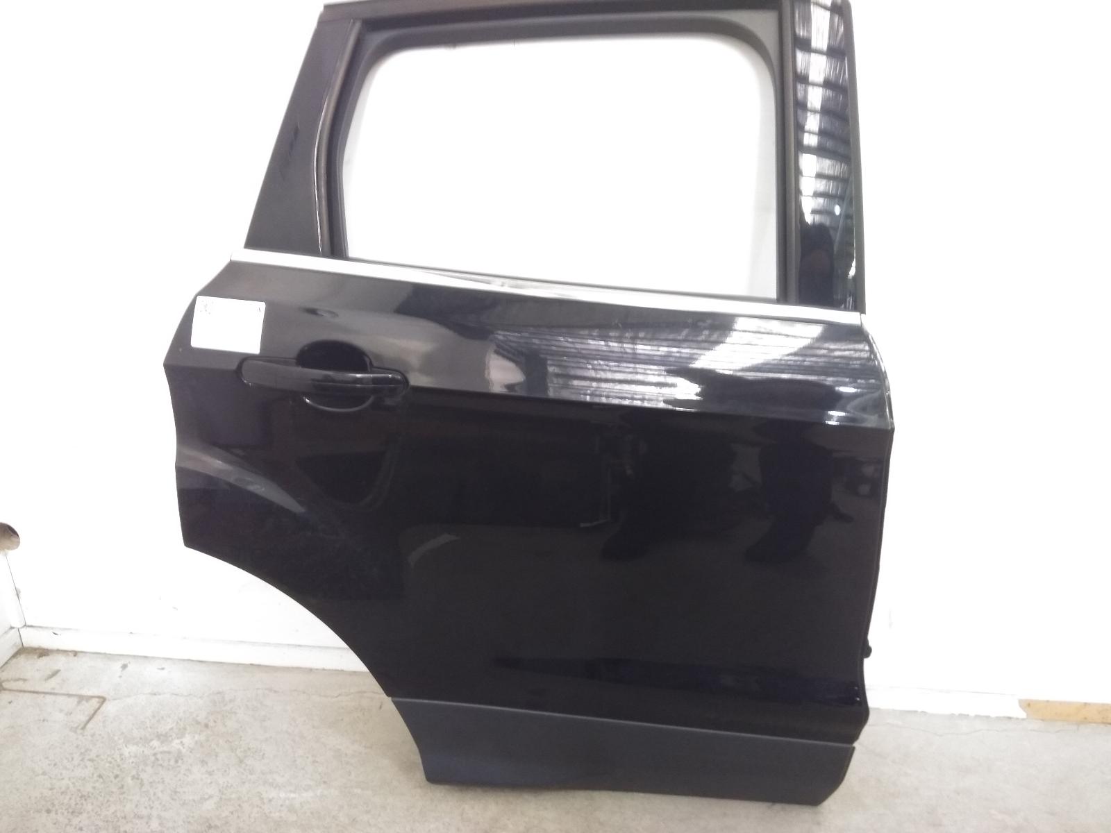 Right_Rear_Door_Sliding