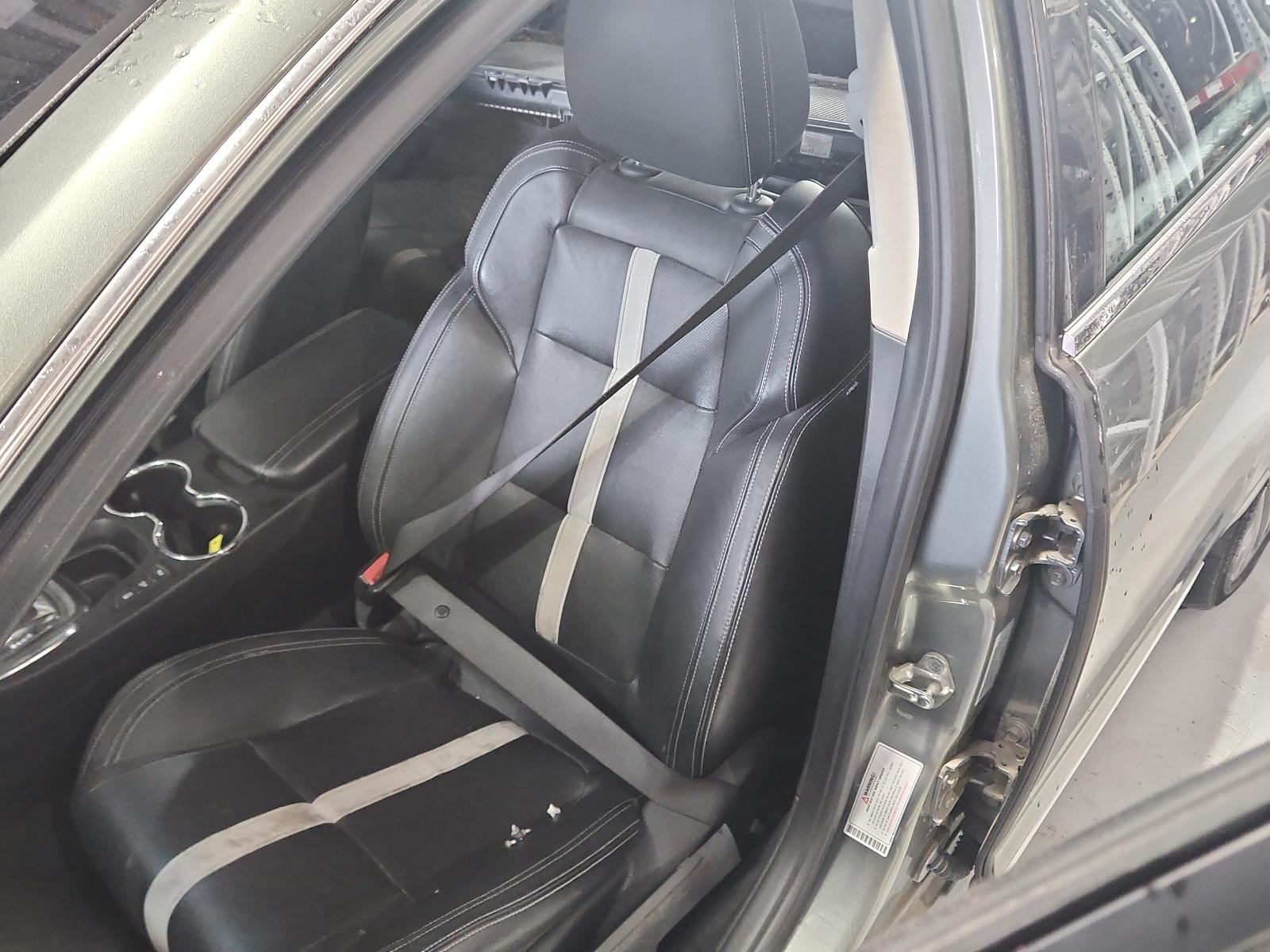 Holden Commodore - VF 2013-Present