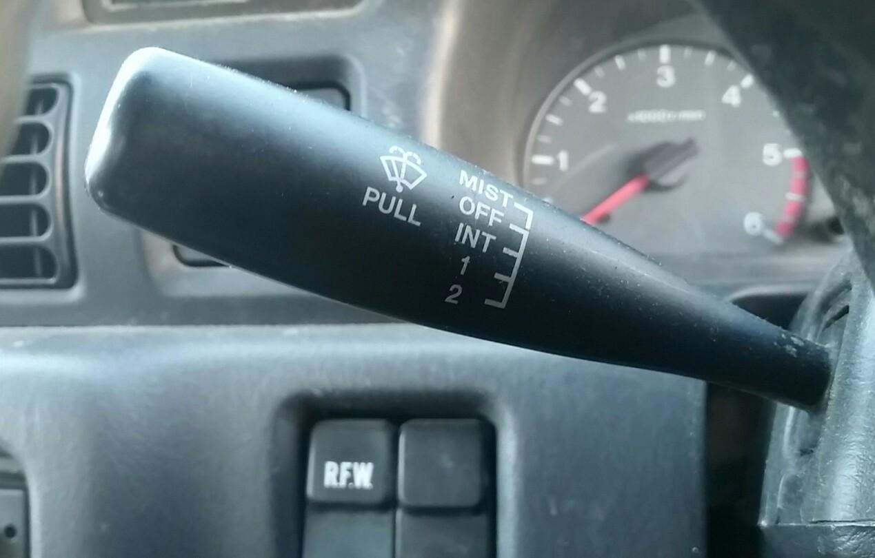 Ford Courier - 03-05