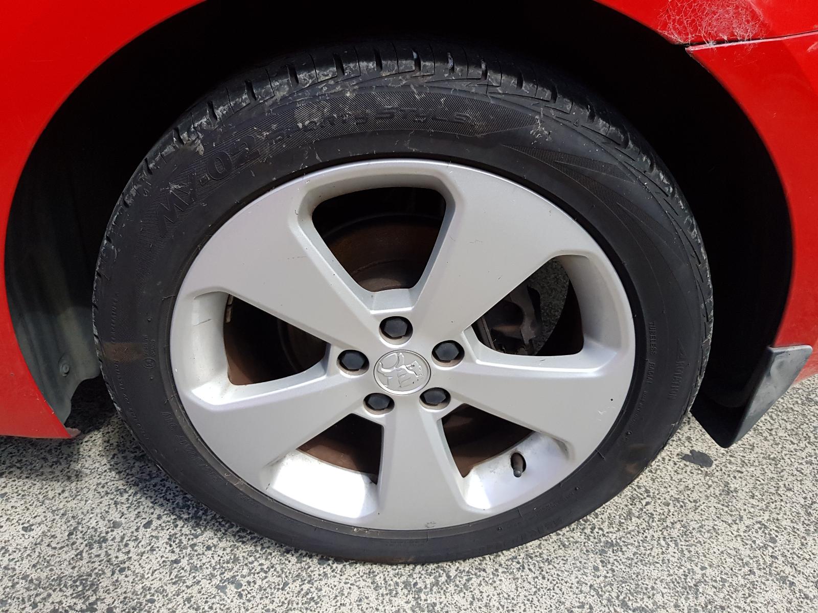 Holden Cruze - 2009-Present