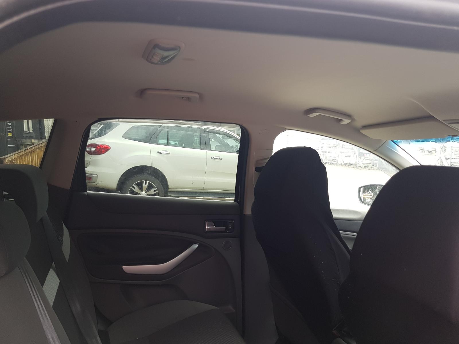 Ford Kuga - TE 2012-2013