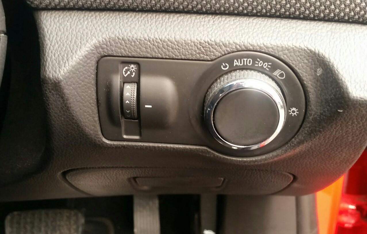 Holden Cruze - 2009-Present