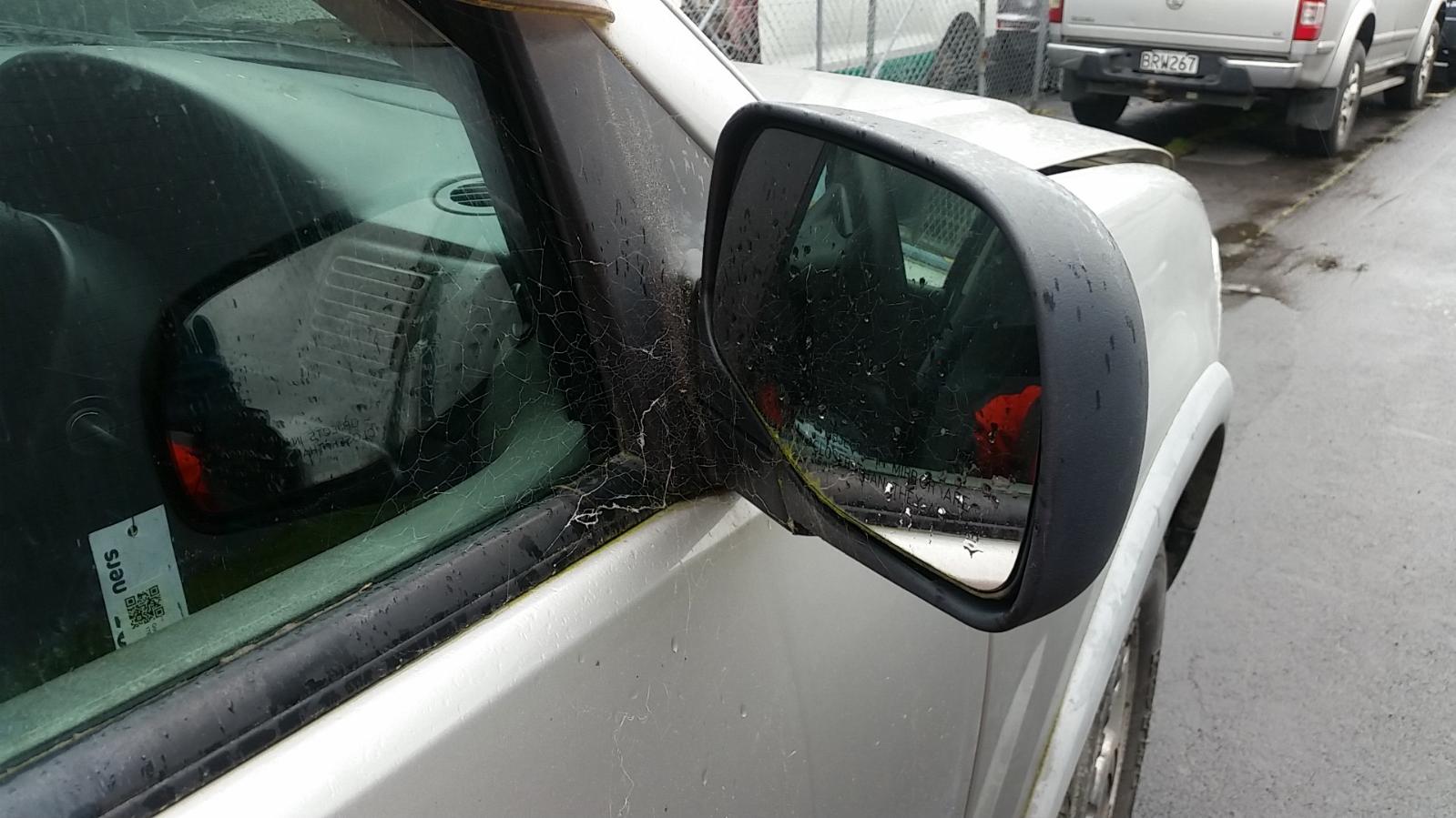 Ford Explorer - UT 2001-2005