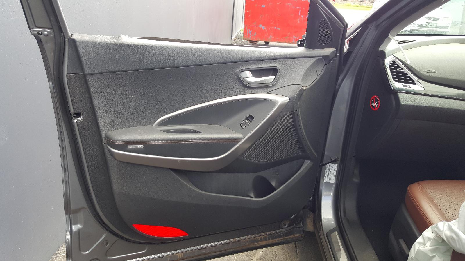 Hyundai Santa Fe - 2013-Present