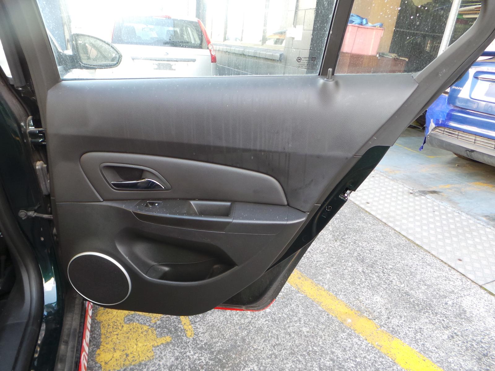 Holden Cruze - 2009-Present