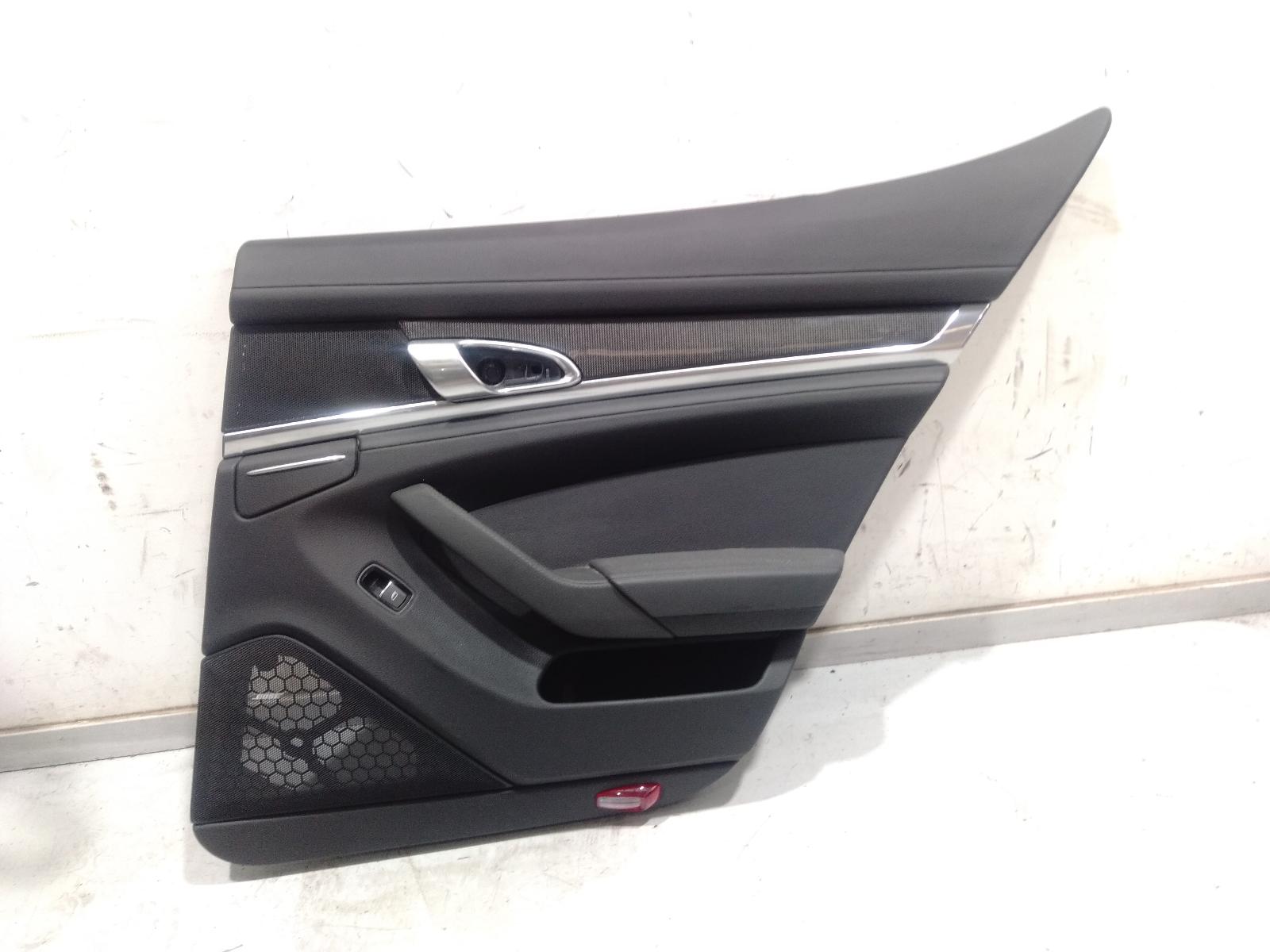 Door_Trim