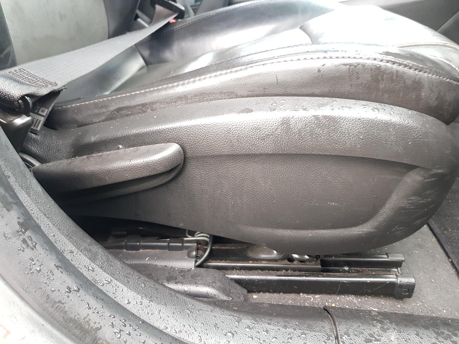 Holden Cruze - 2009-Present