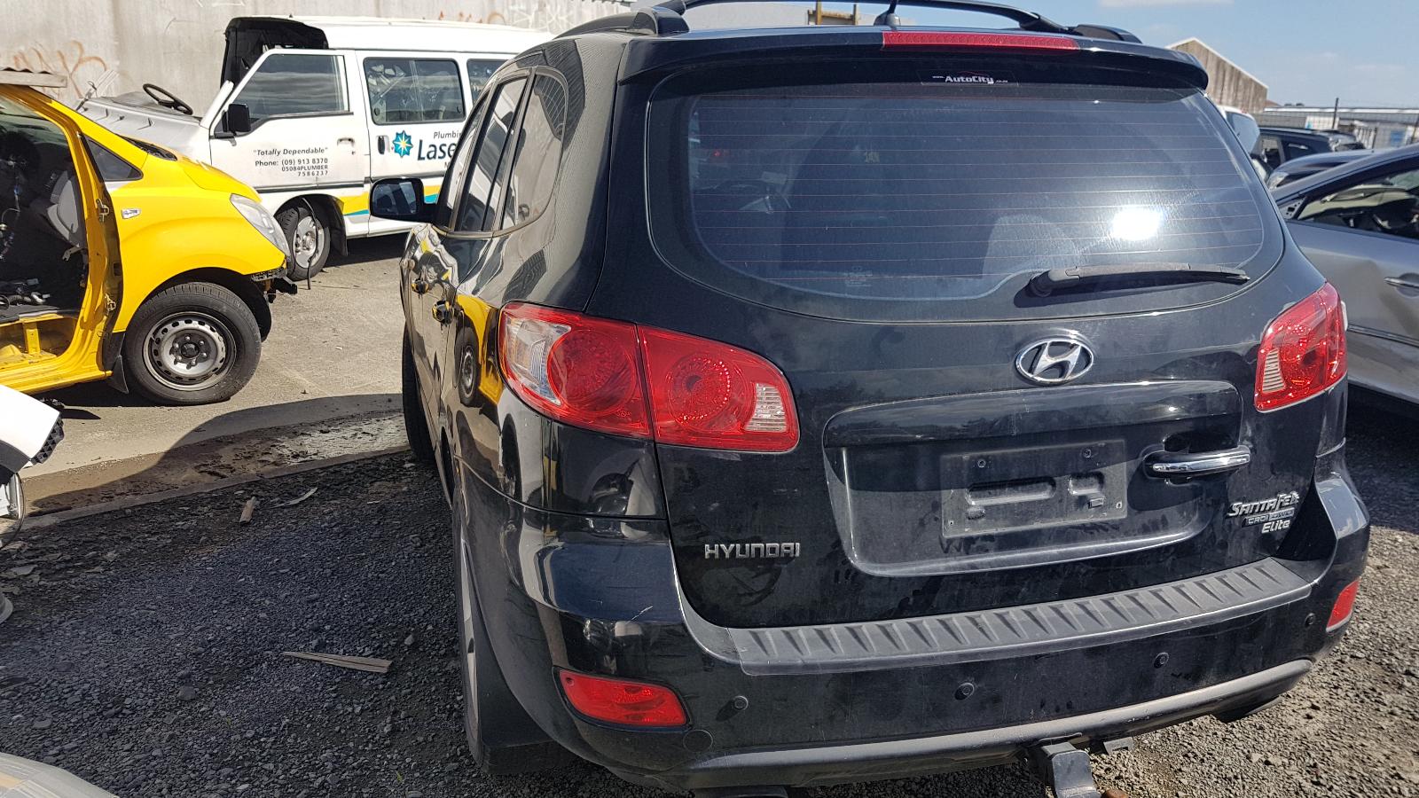 Hyundai Santa Fe - 2006-2012