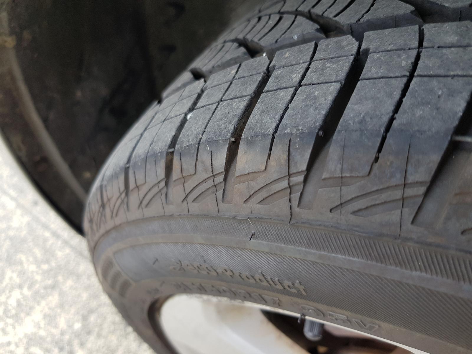 Holden Cruze - 2009-Present