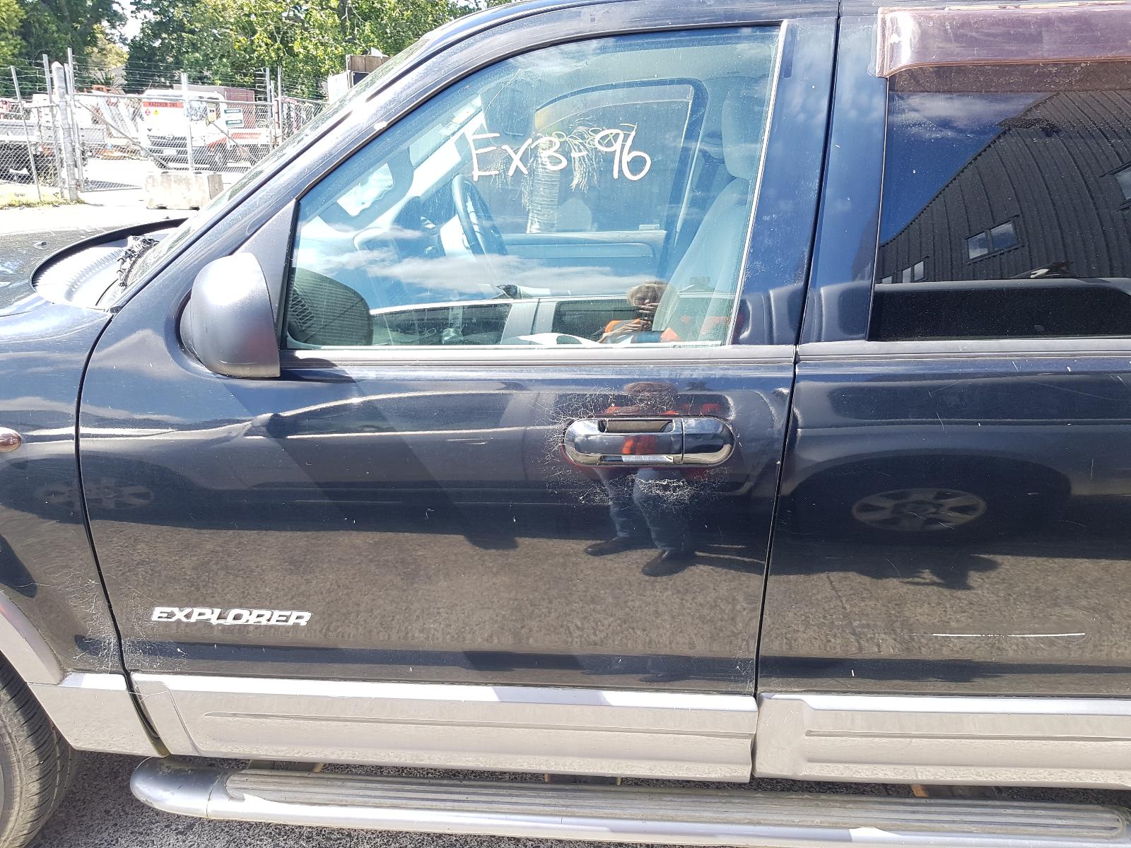 Ford Explorer - UT 2001-2005