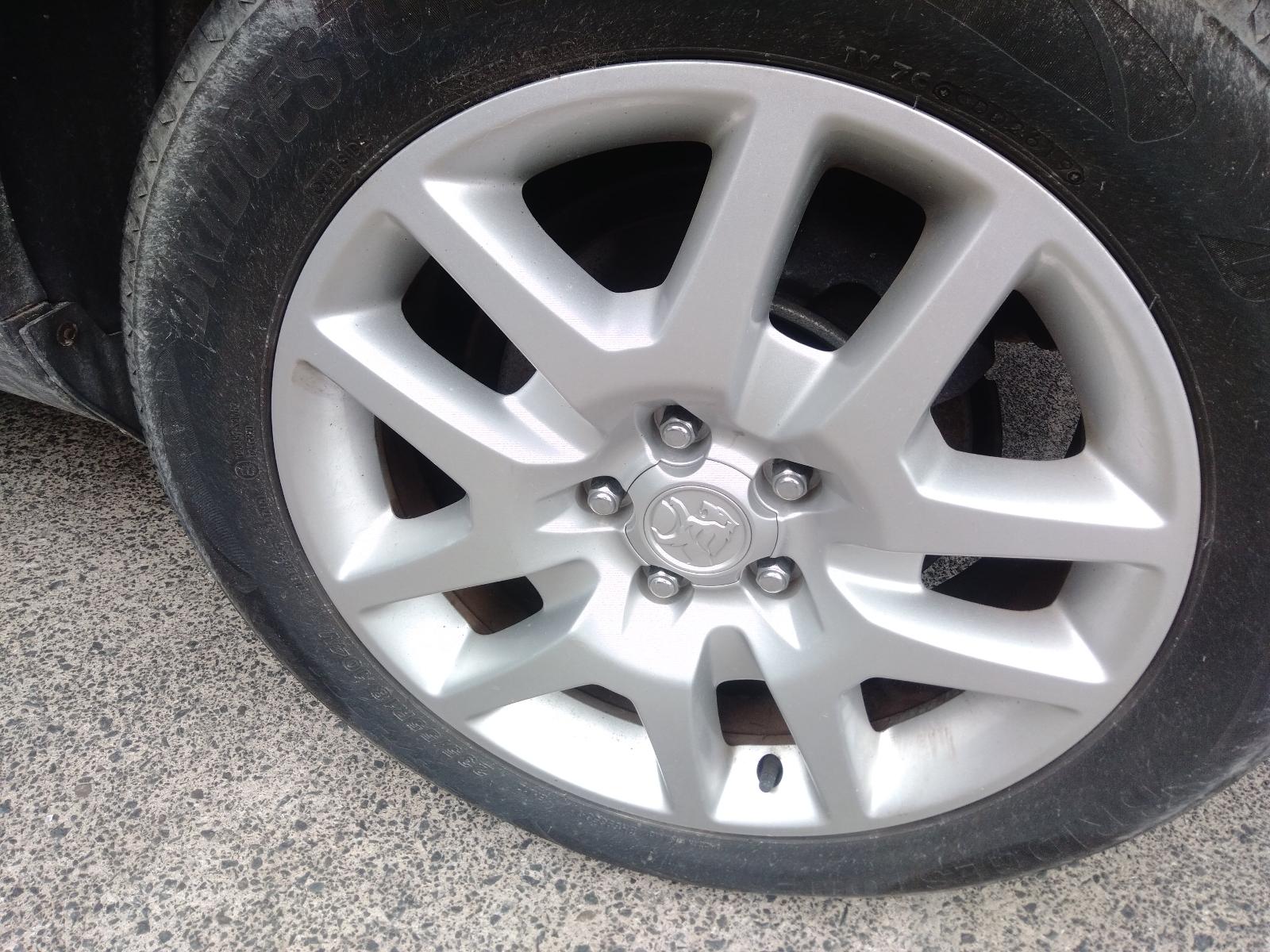 Holden Captiva - Captiva 7 2011-Present