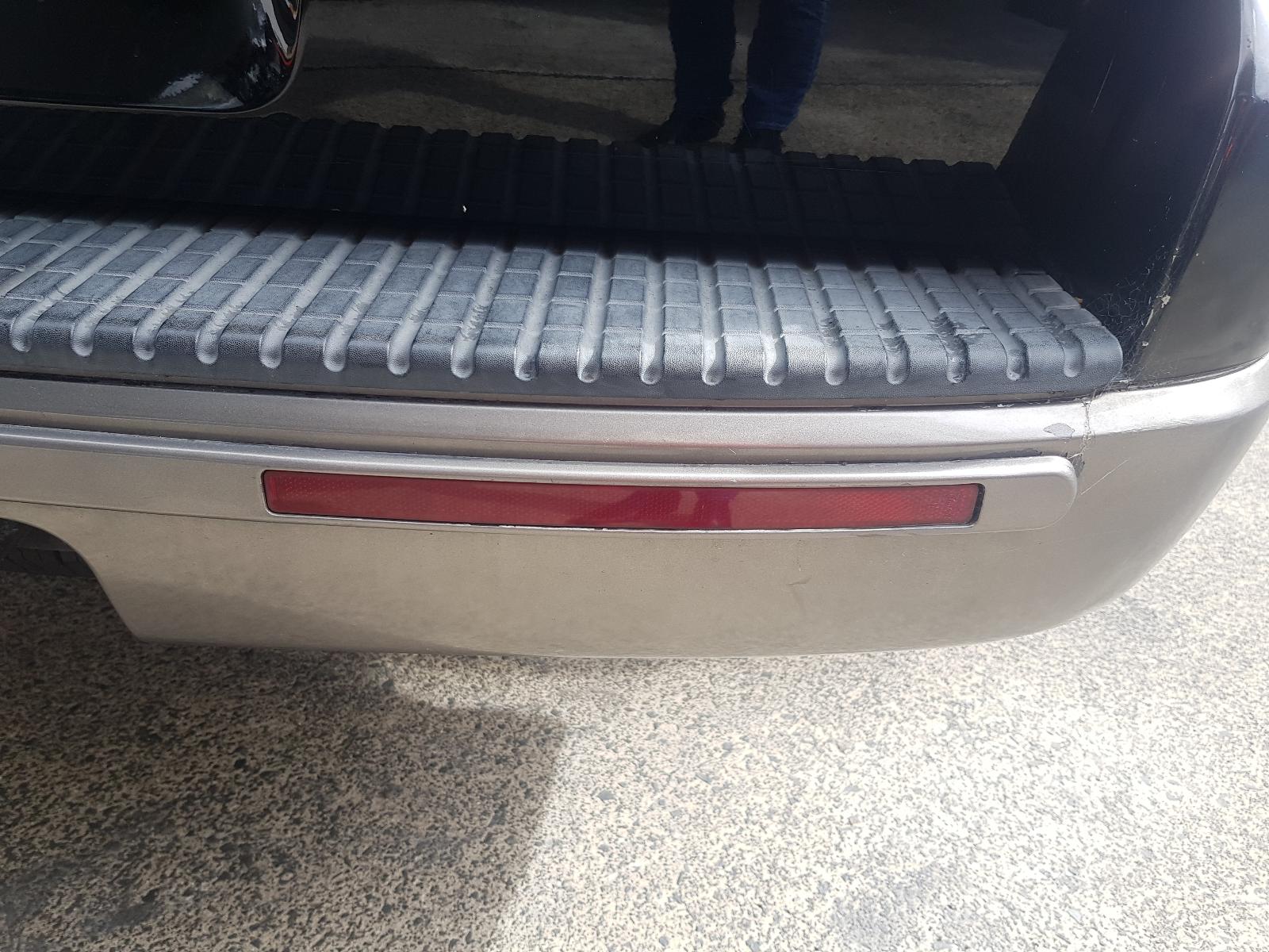 Ford Explorer - UT 2001-2005