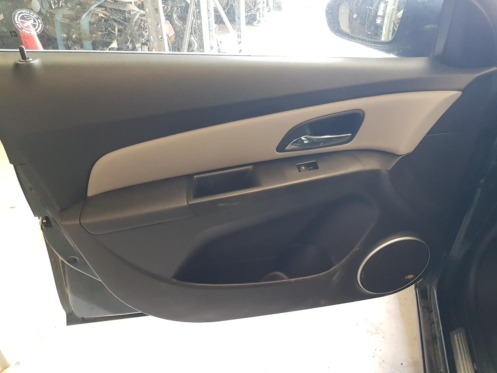 Holden Cruze - 2009-Present