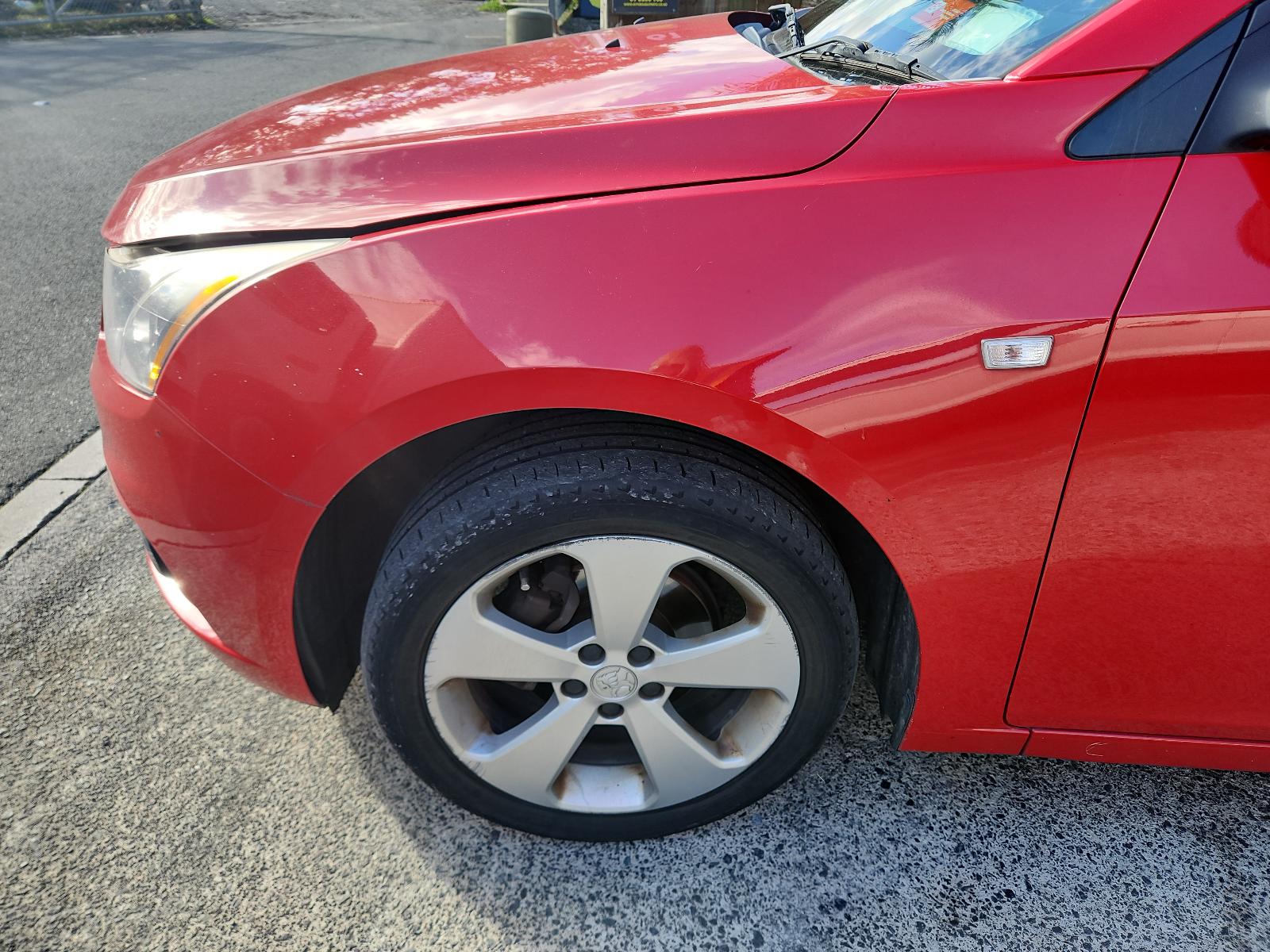 Holden Cruze - 2009-Present