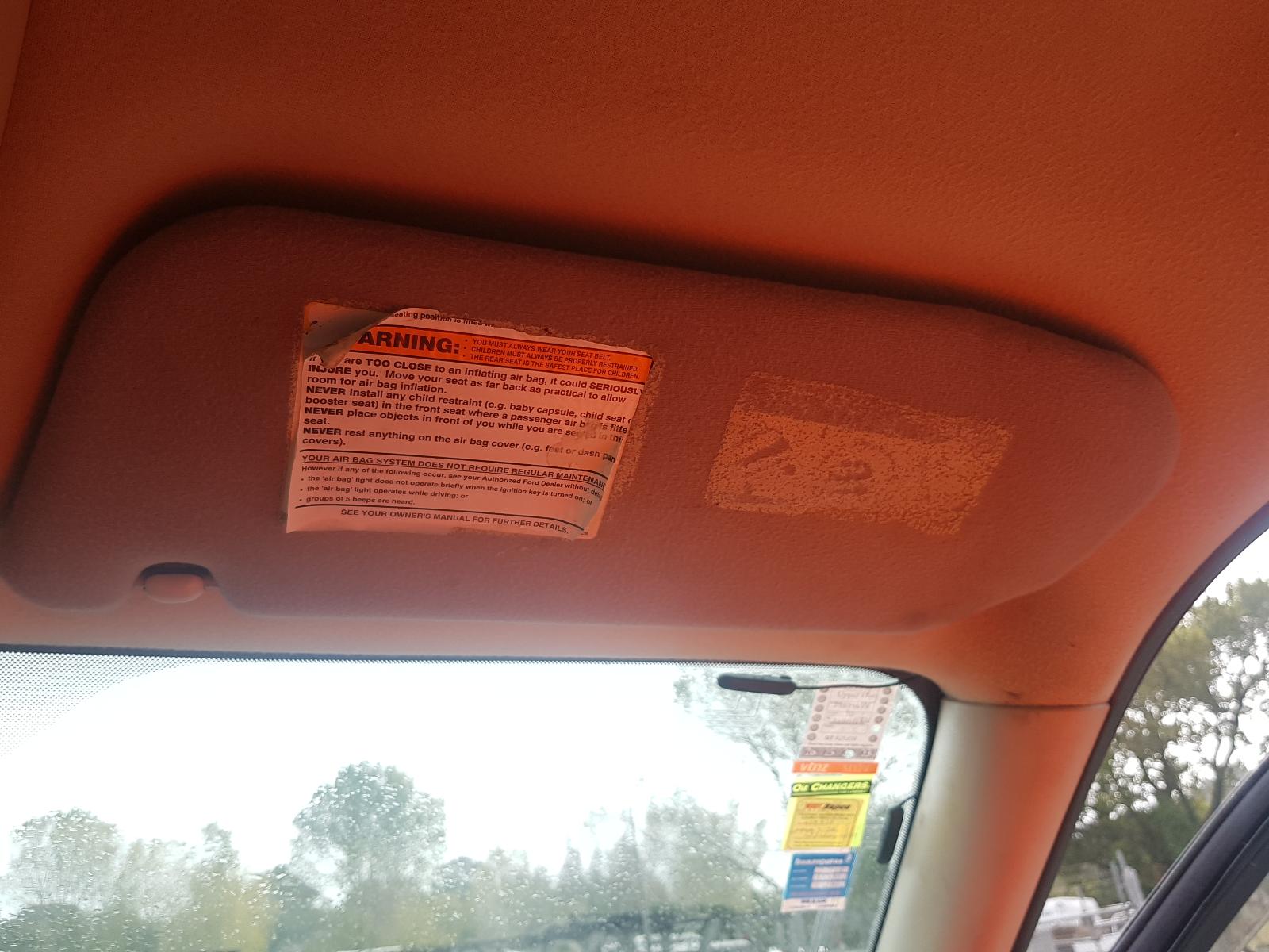 Ford Explorer - UT 2001-2005