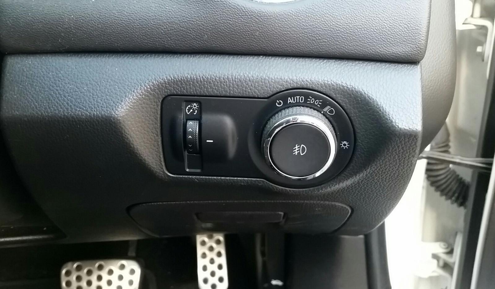 Holden Cruze - 2009-Present