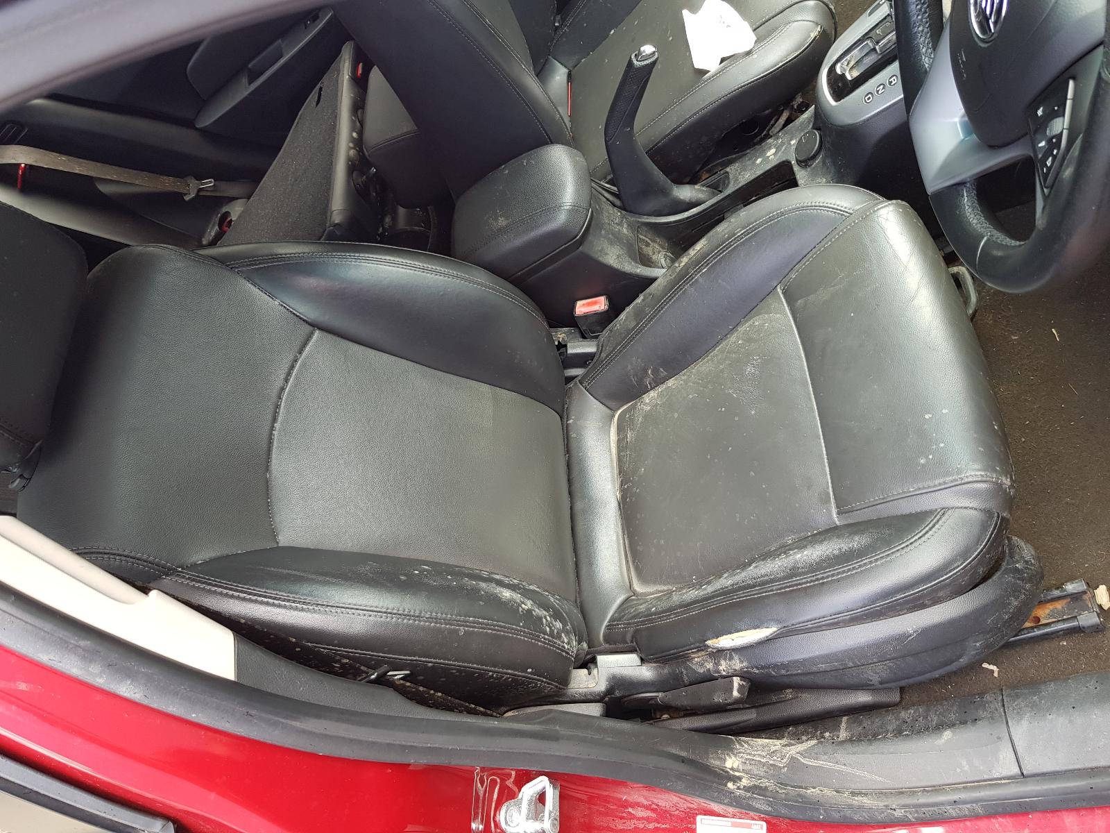 Holden Cruze - 2009-Present