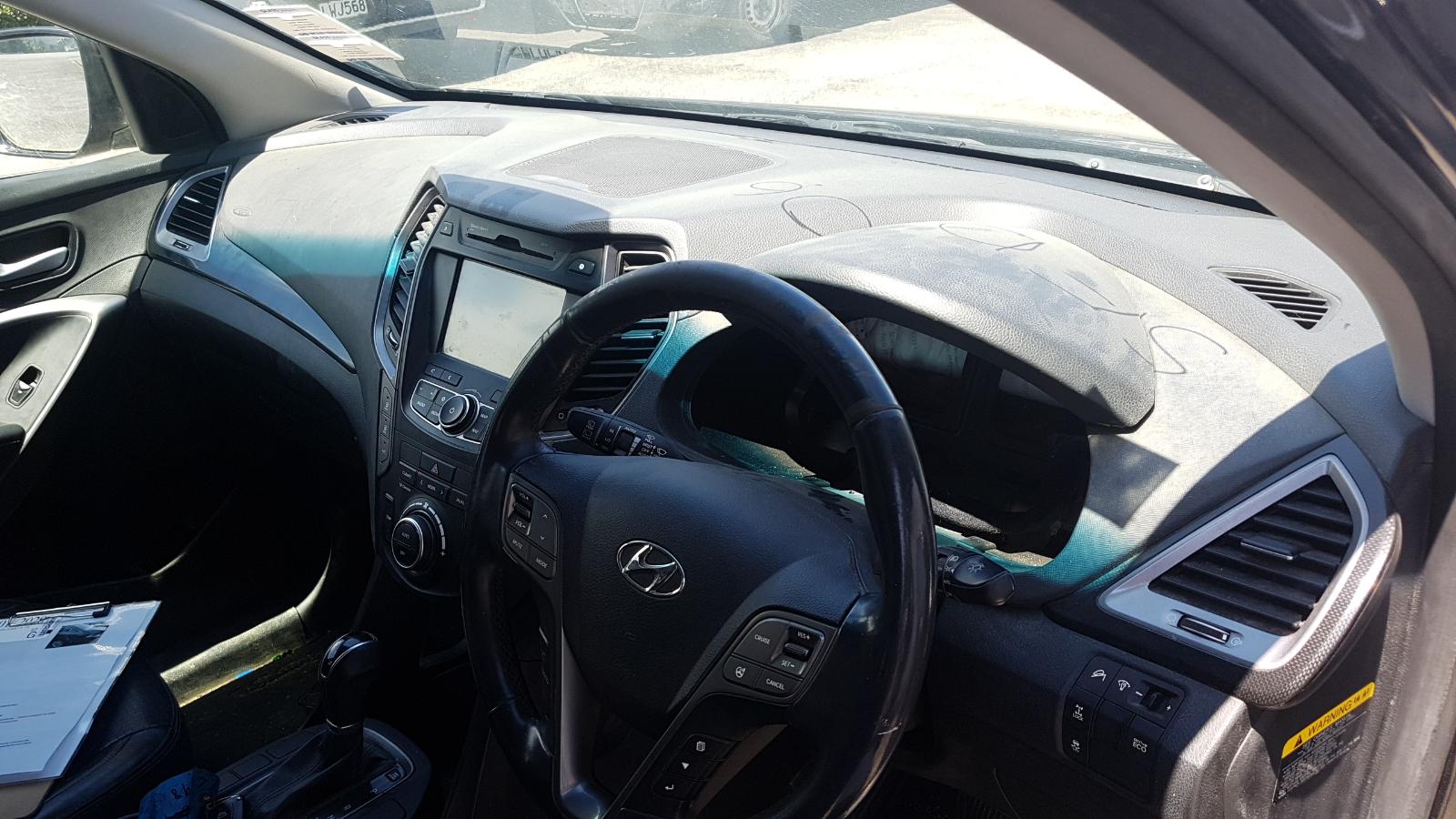 Hyundai Santa Fe - 2013-Present