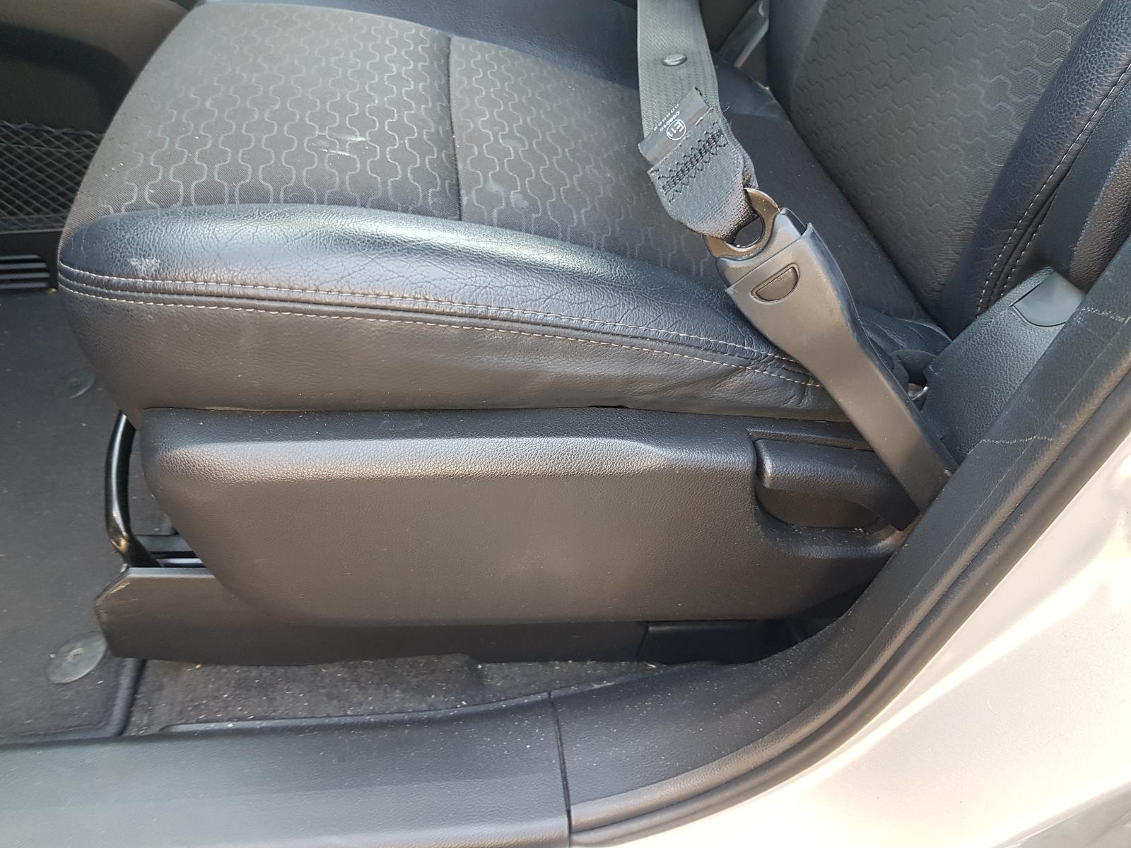 Holden Captiva - Captiva 7 2011-Present