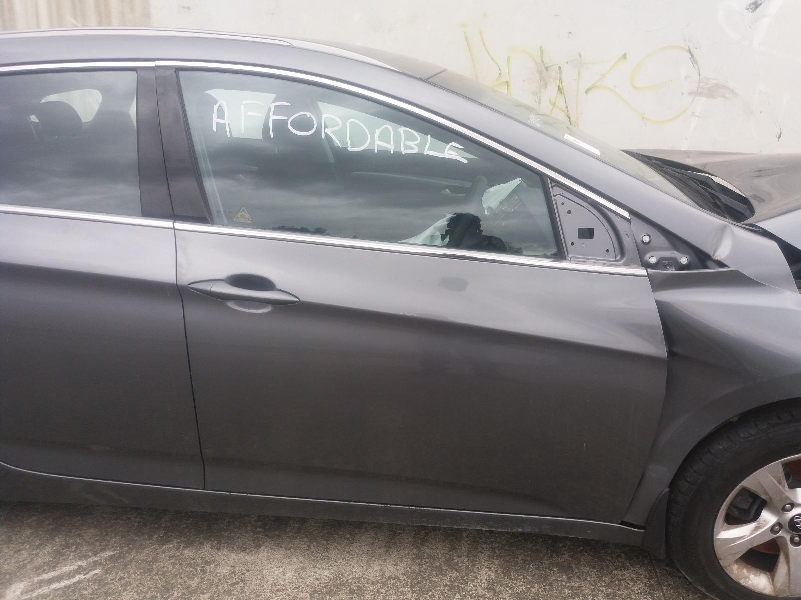 Hyundai i45 - 2010-2013