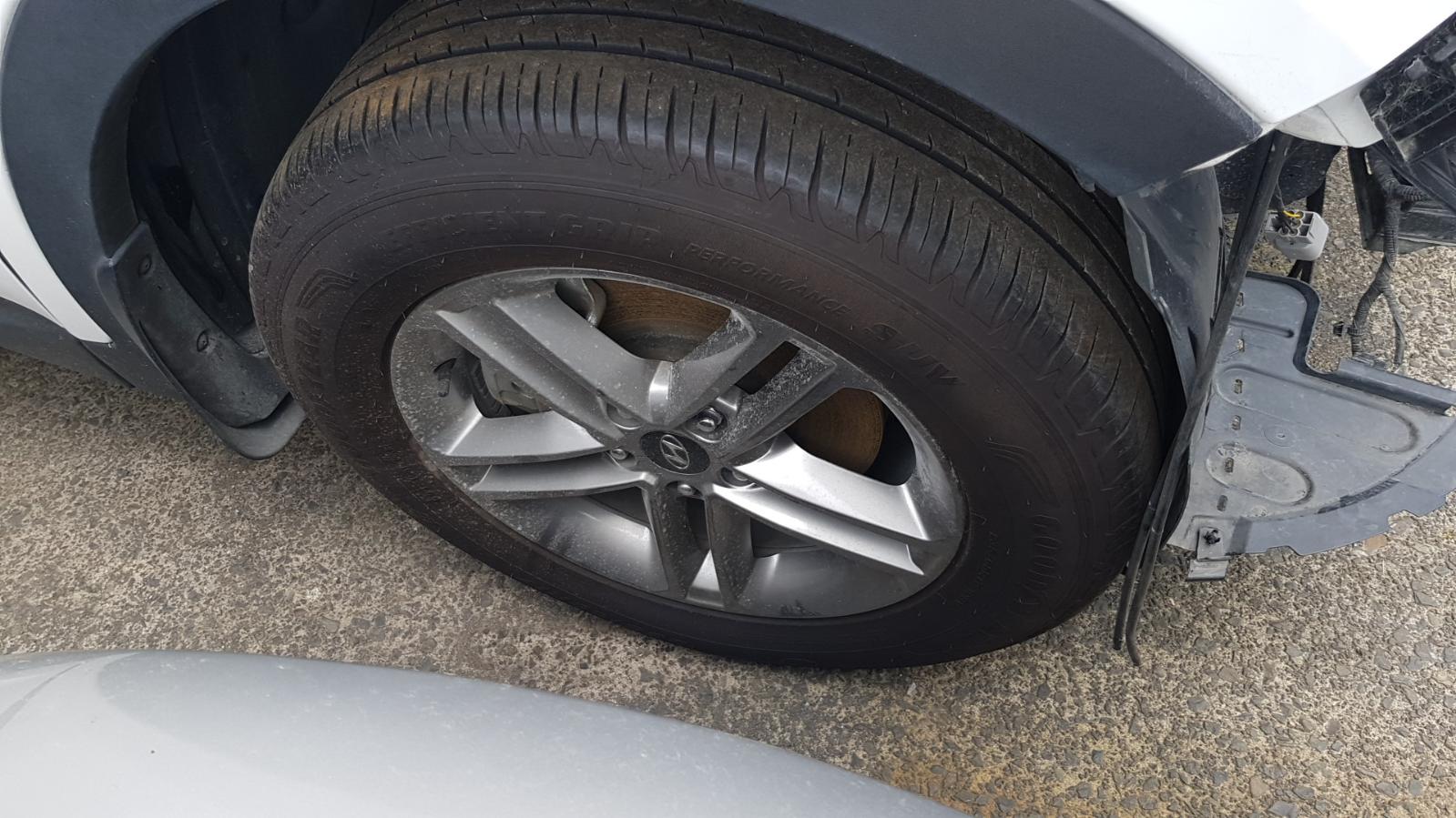 Hyundai Santa Fe - 2013-Present