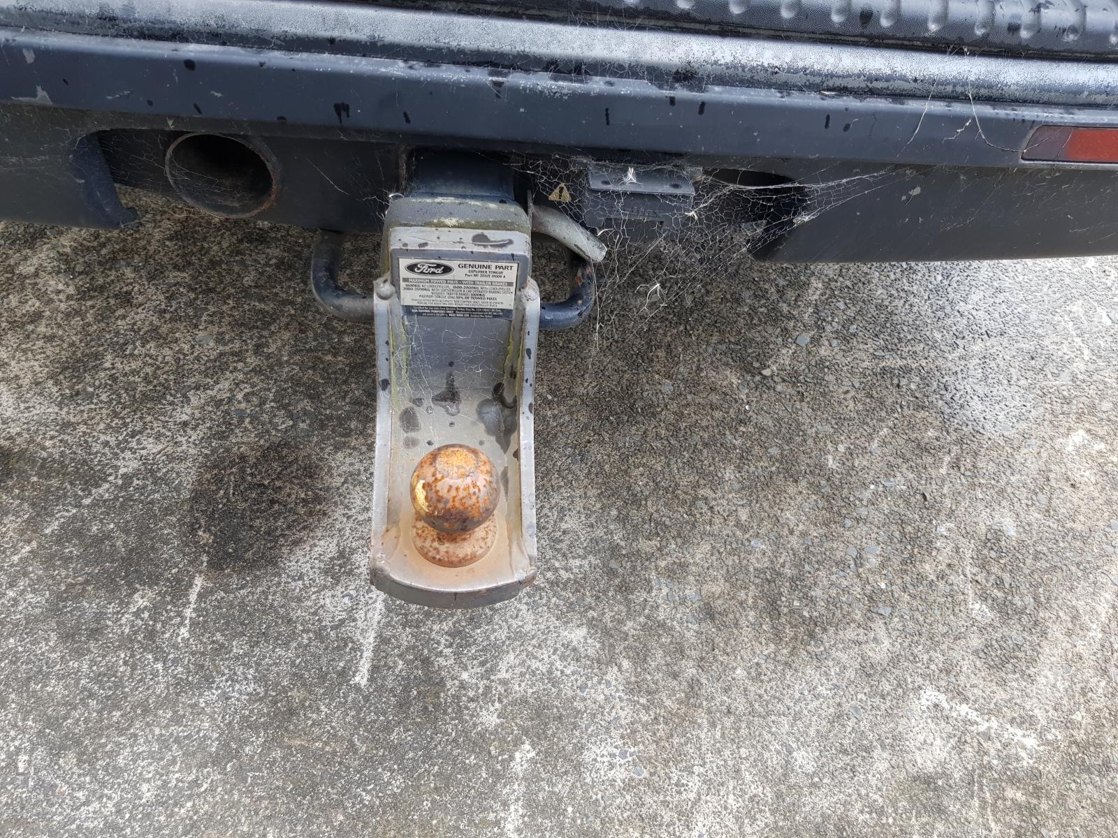 Ford Explorer - UT 2001-2005