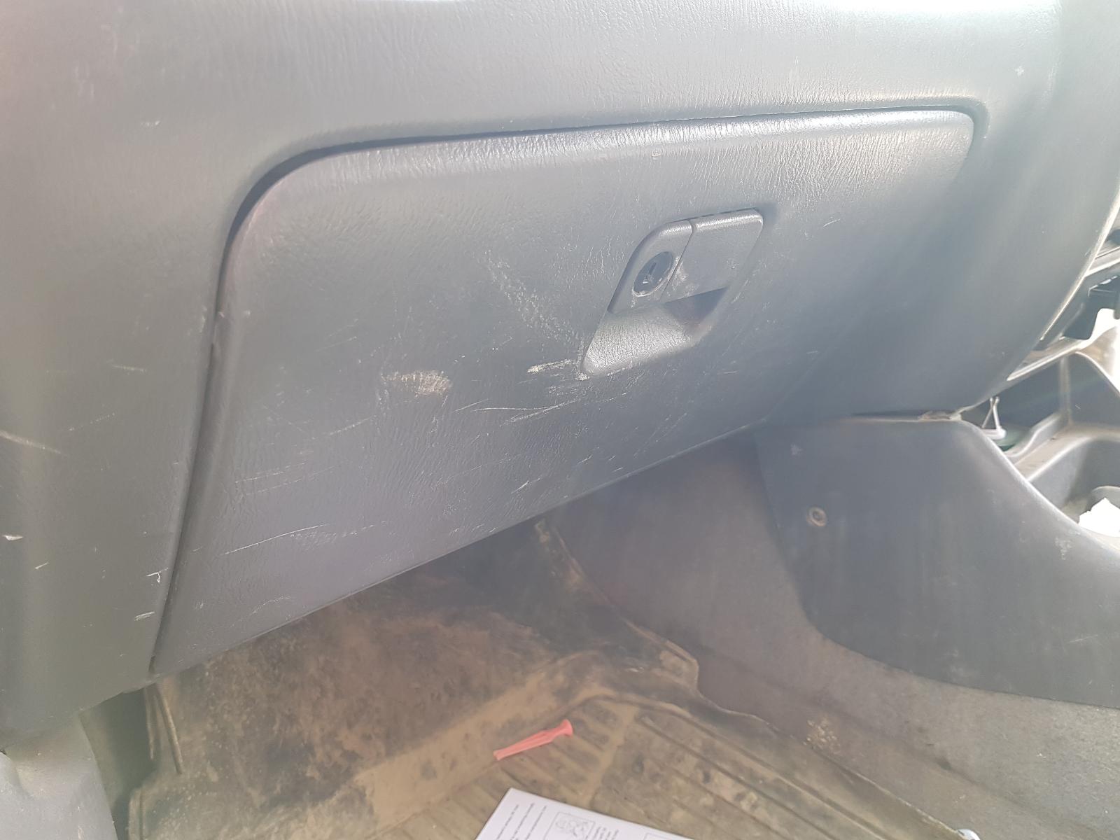 Ford Courier - UT 2005-2006