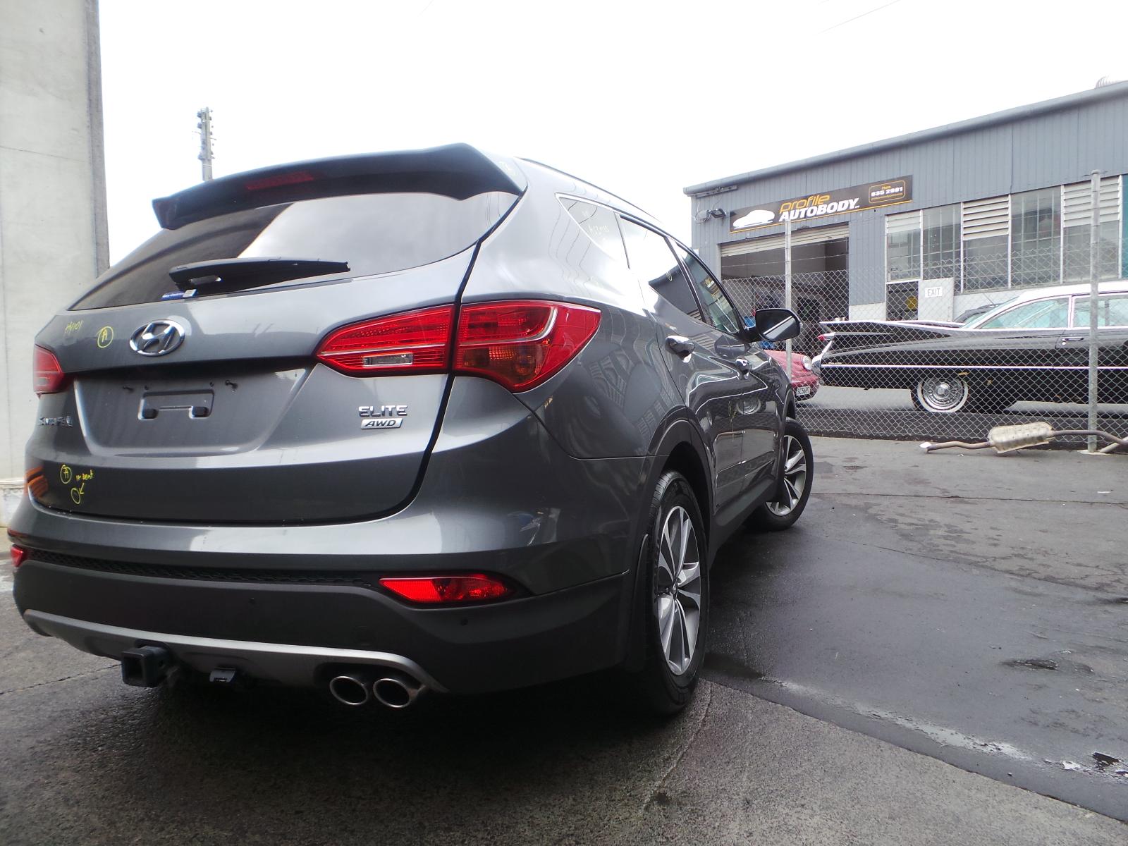 Hyundai Santa Fe - 2013-Present