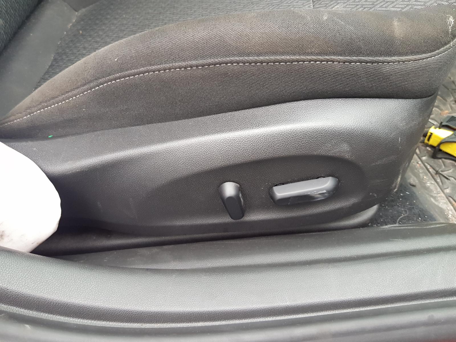 Holden Commodore - Other