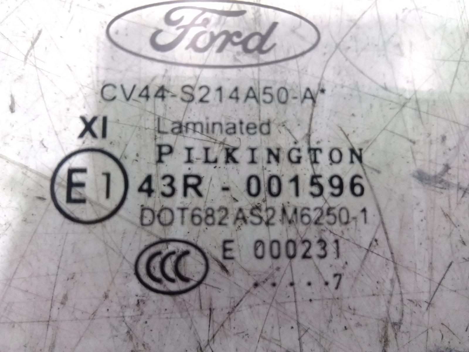 Right_Front_Door_Window